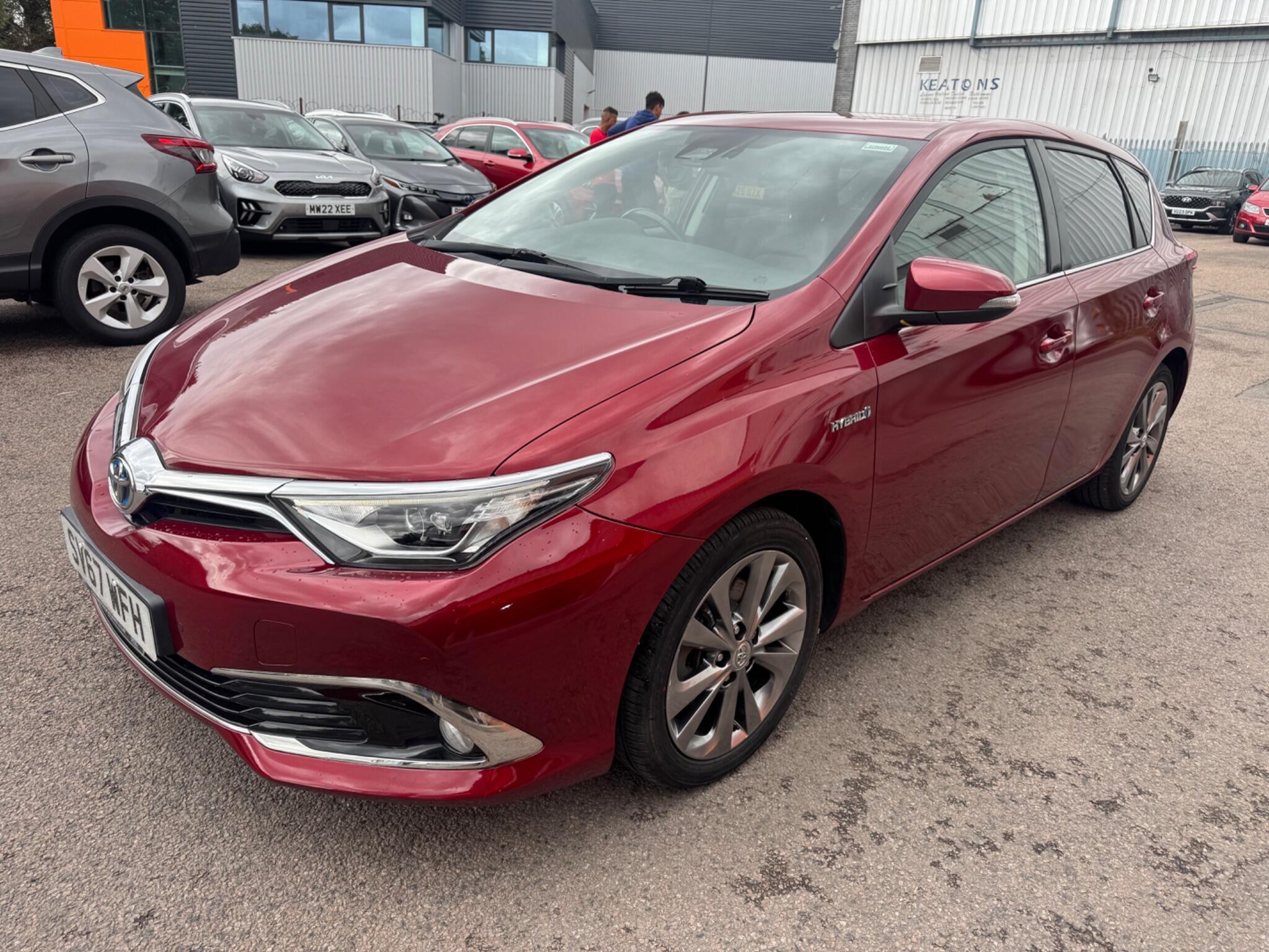 Toyota Auris view 2