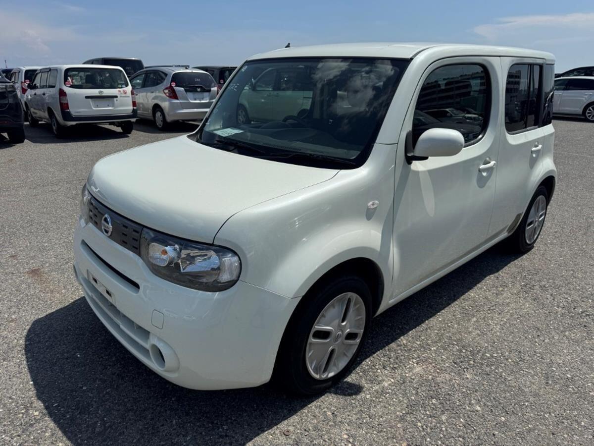 Nissan Cube view 3