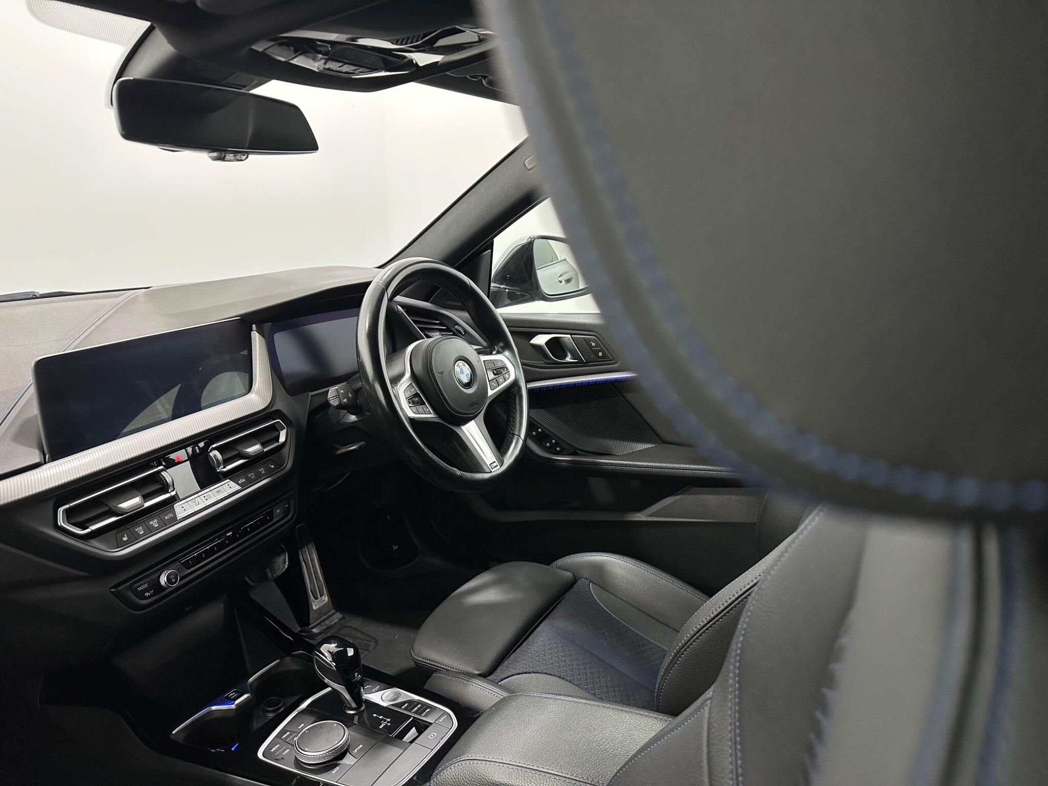 BMW 2 Series view 30