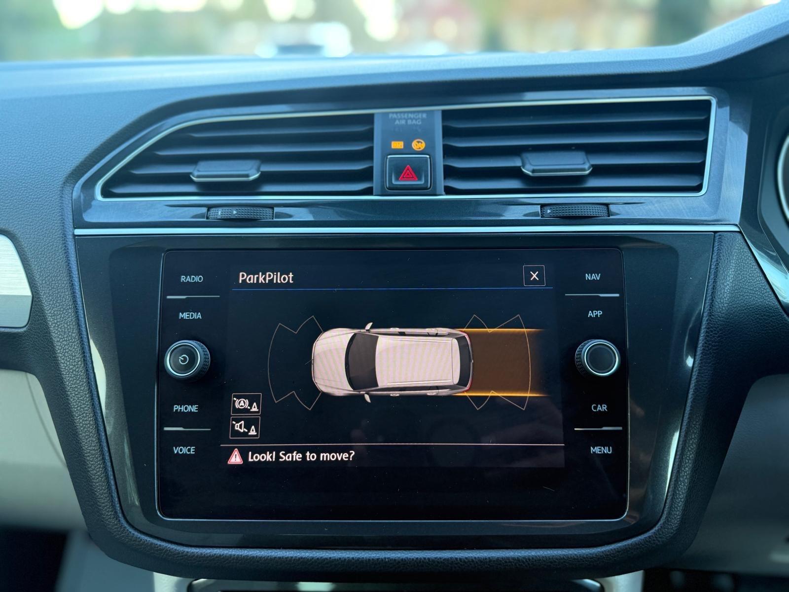 Volkswagen Tiguan view 40