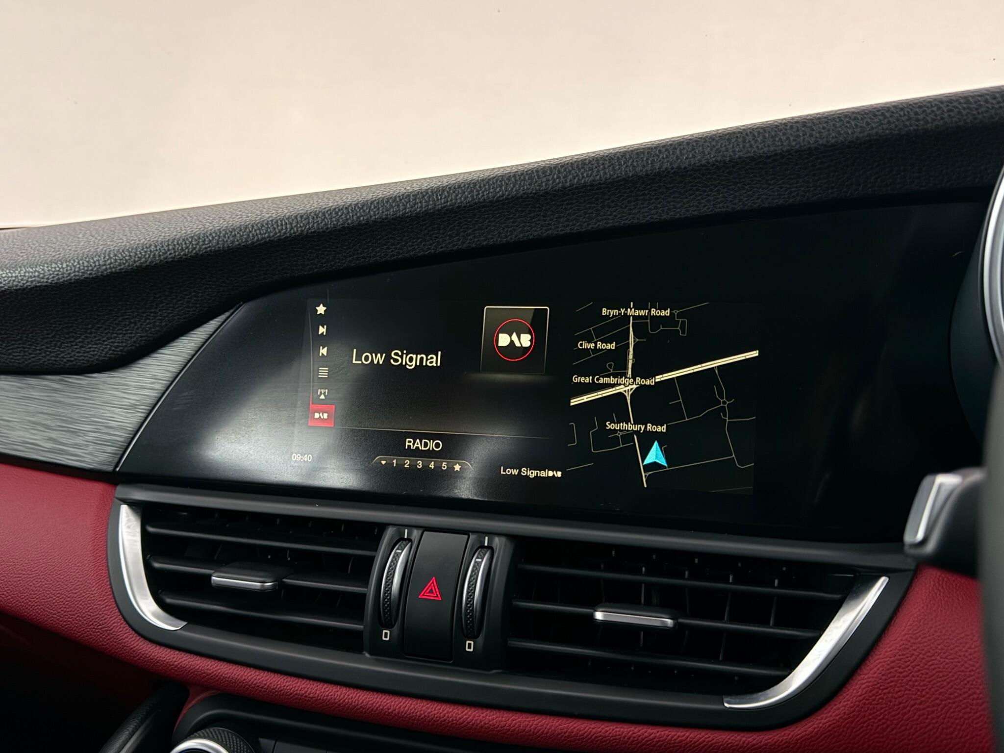 Alfa Romeo Giulia view 25