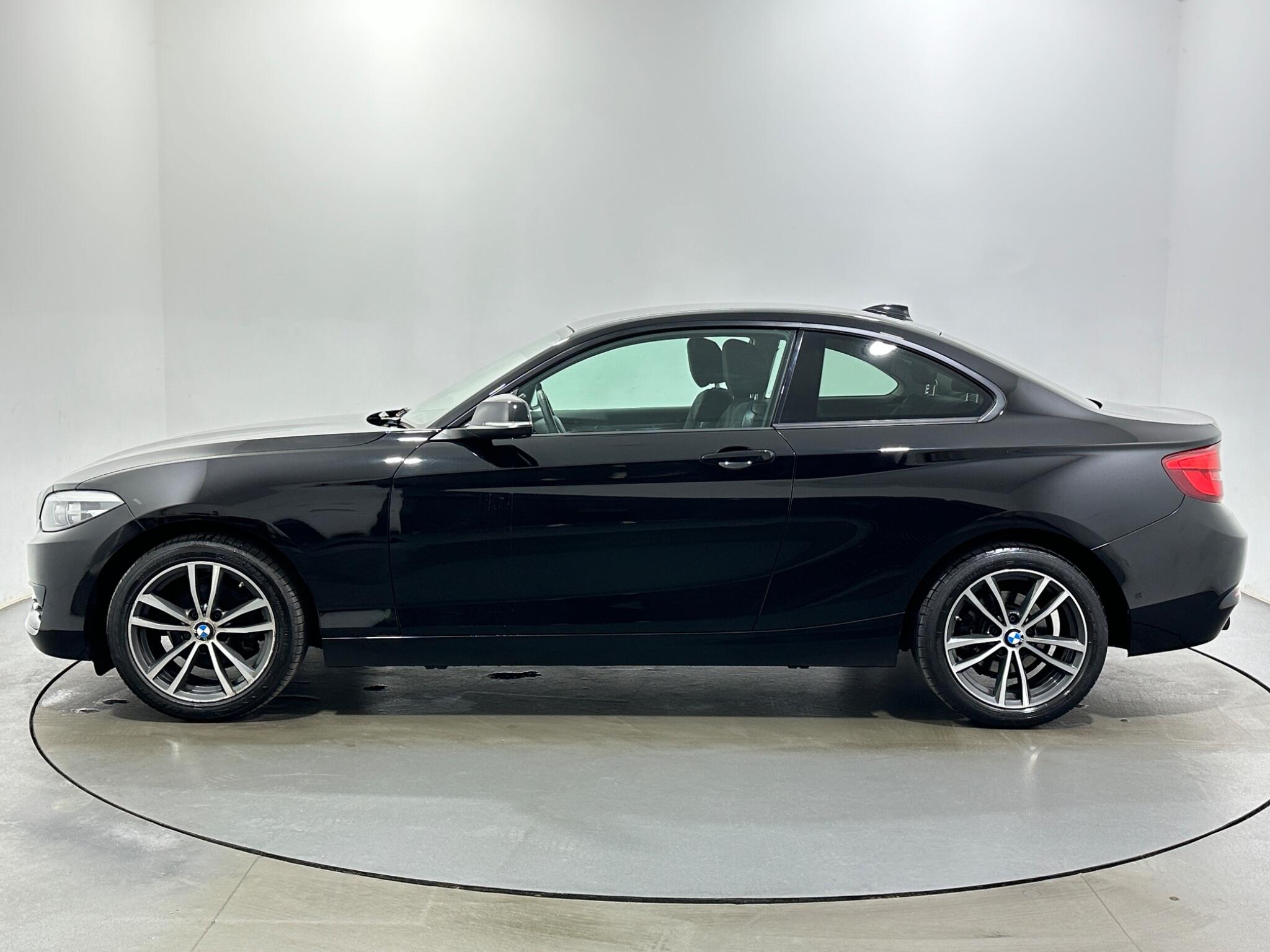 BMW 2 Series view 5