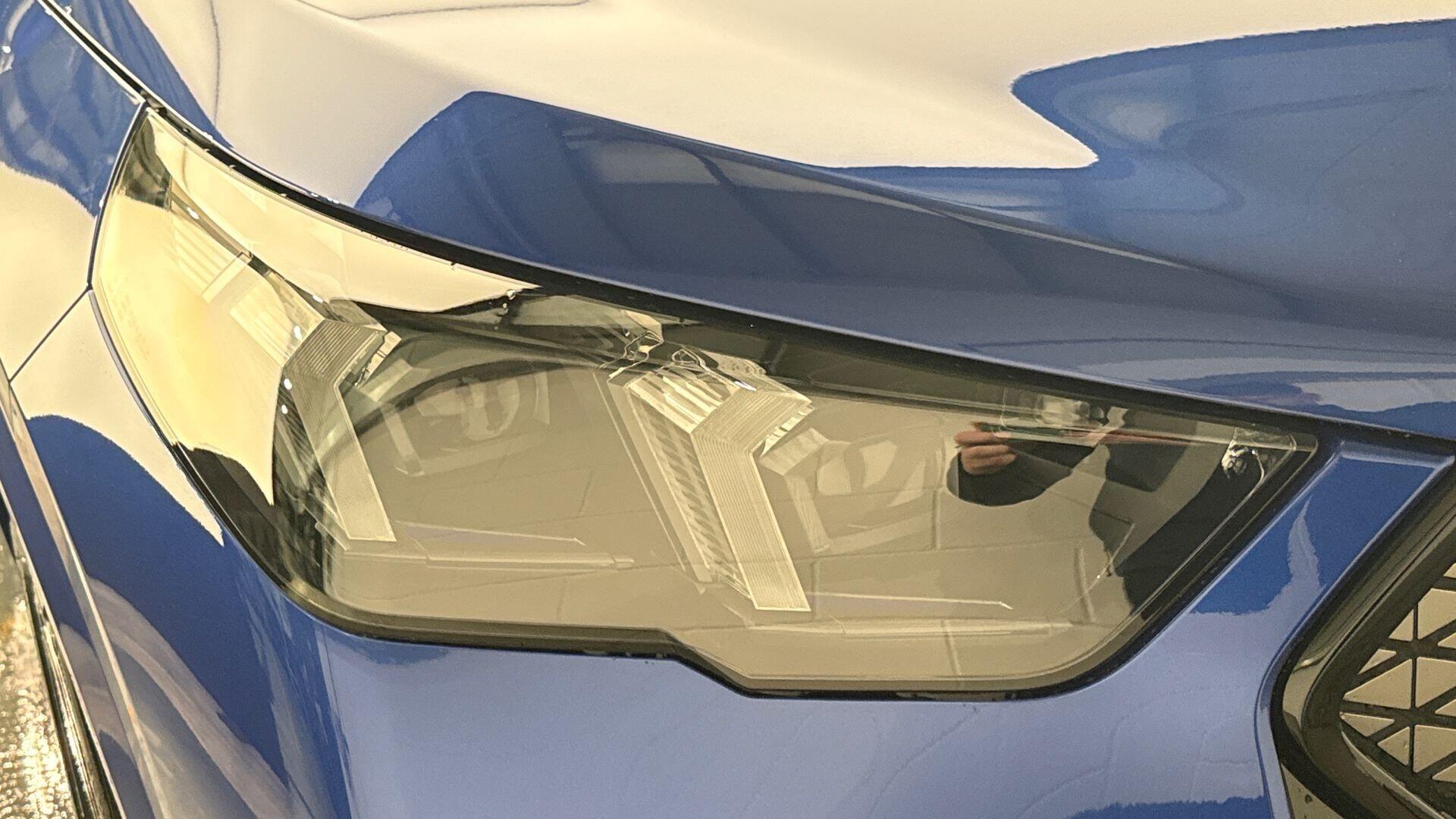 BMW Ix2 view 23