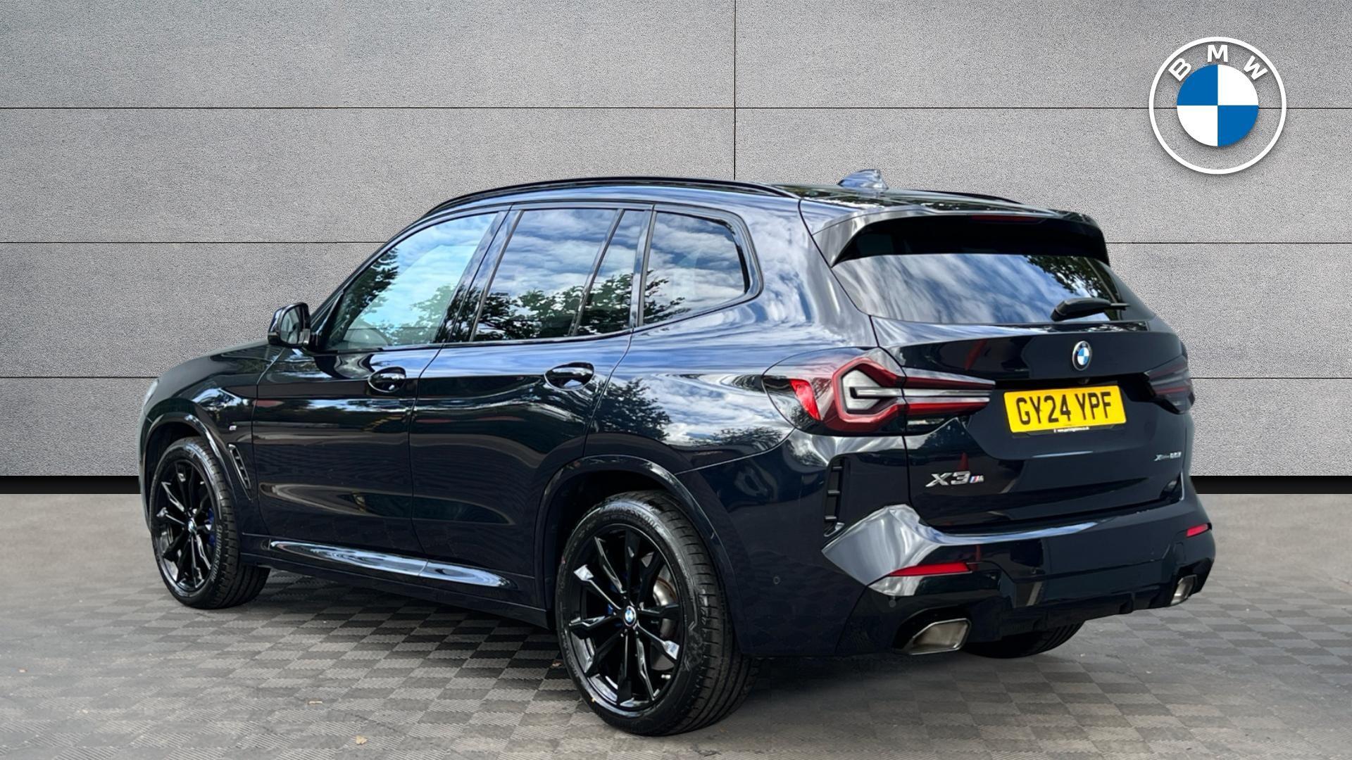 BMW X3 view 2