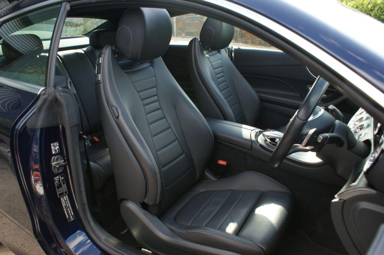 Mercedes-Benz E Class view 41