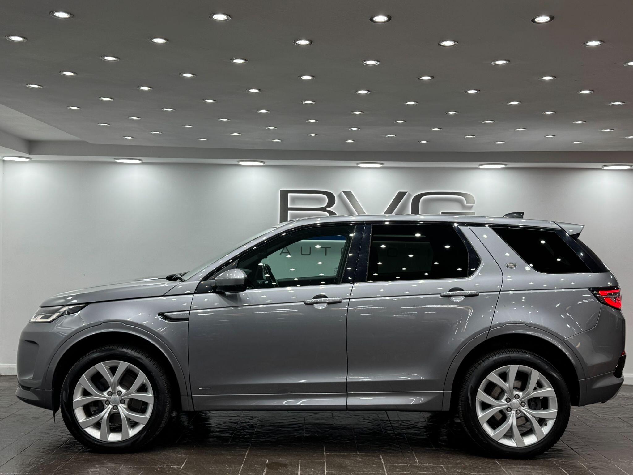 Land Rover Discovery Sport view 15