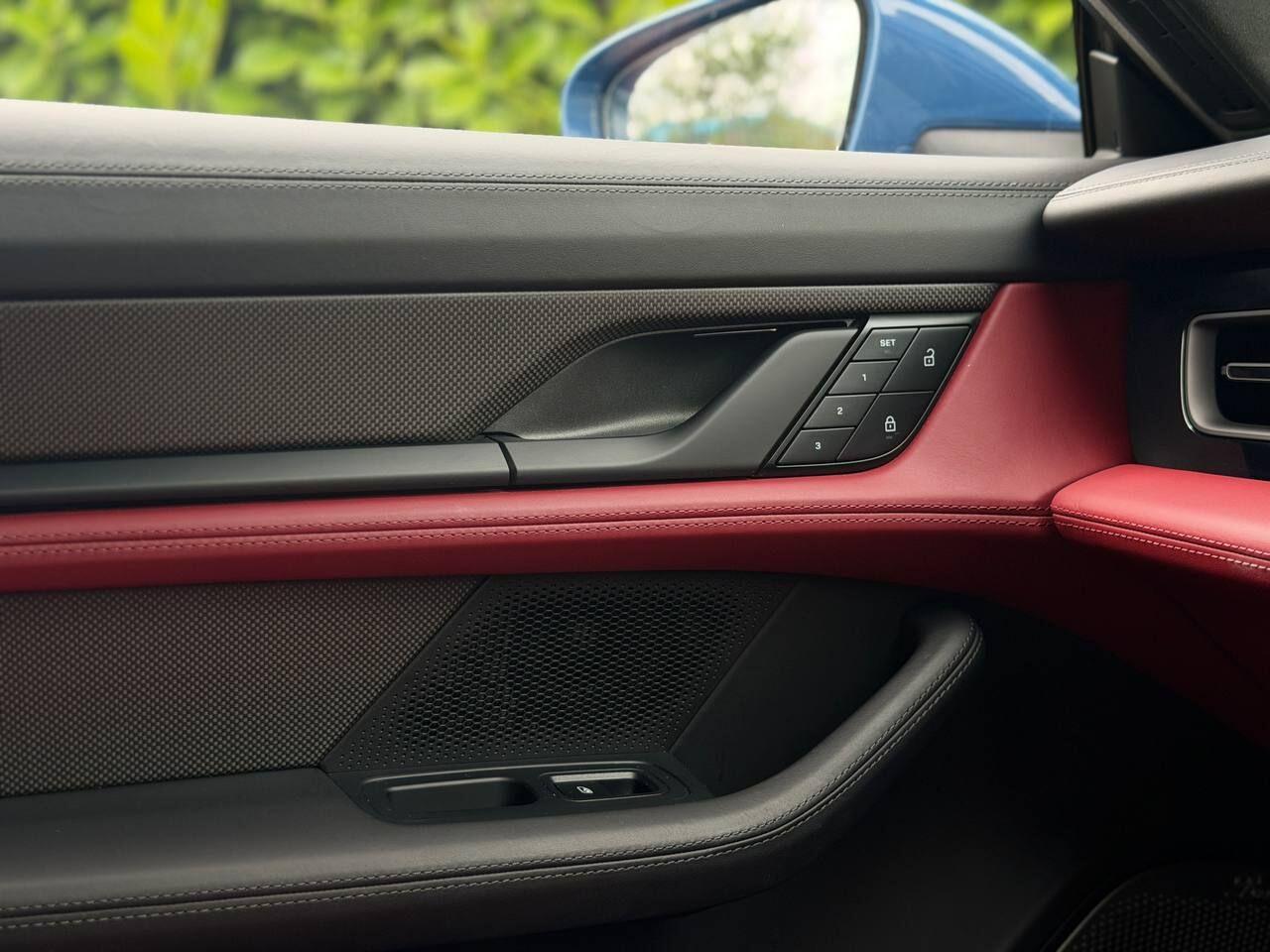 Porsche Taycan view 52