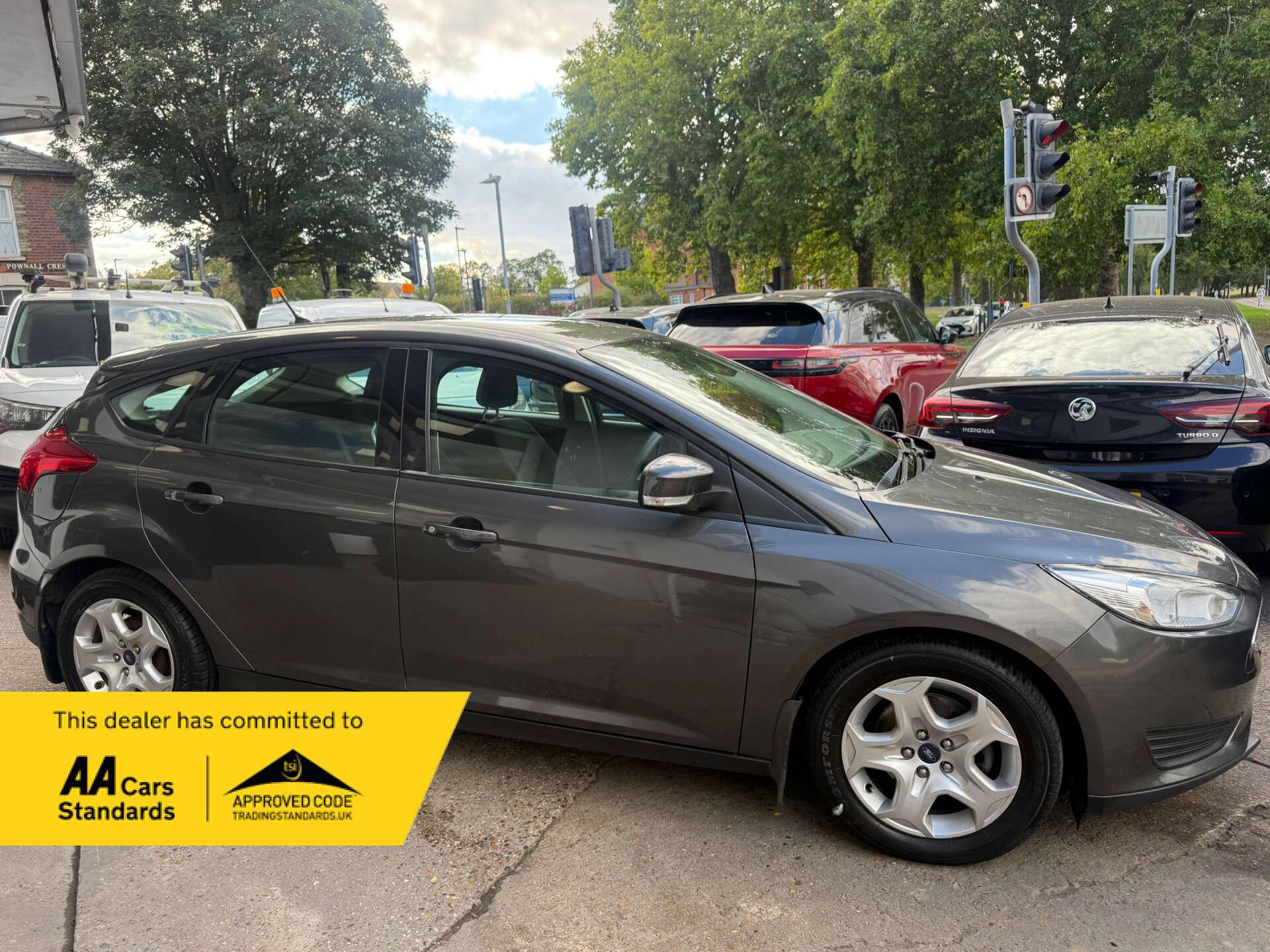 Ford Focus view 4