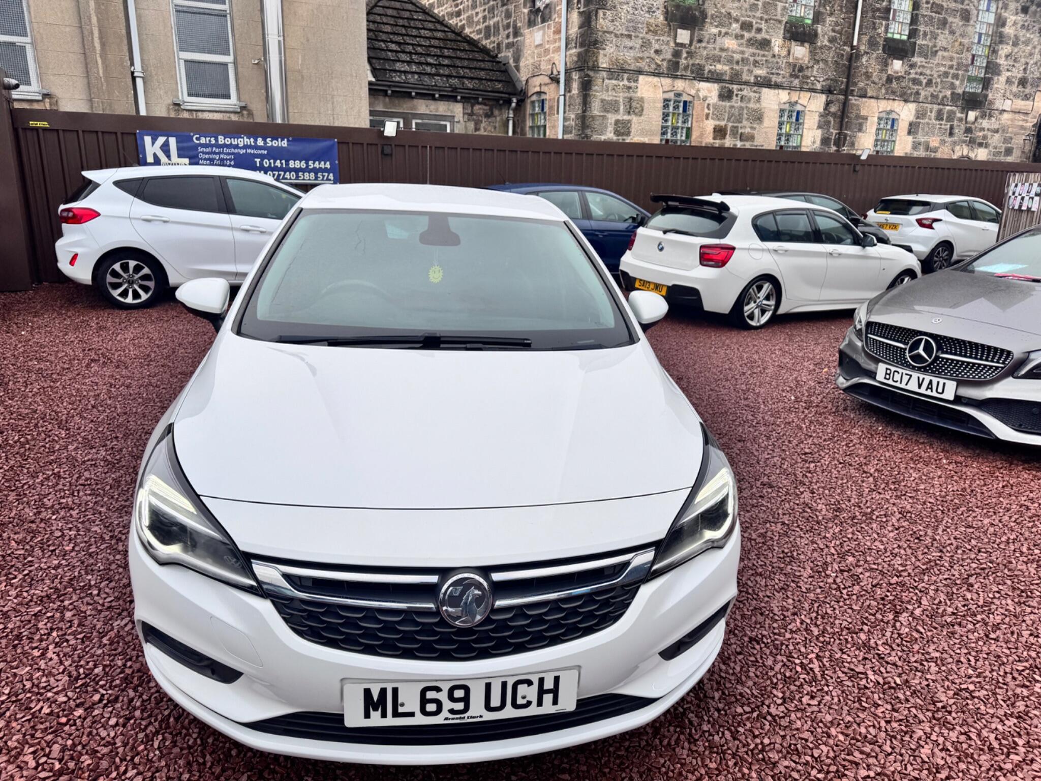 Vauxhall Astra view 2
