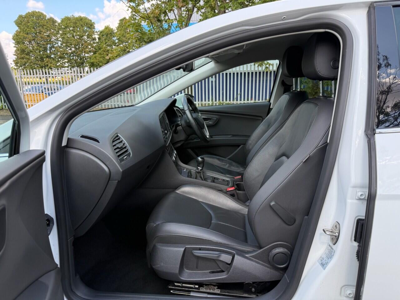 Seat Leon Leon view 12