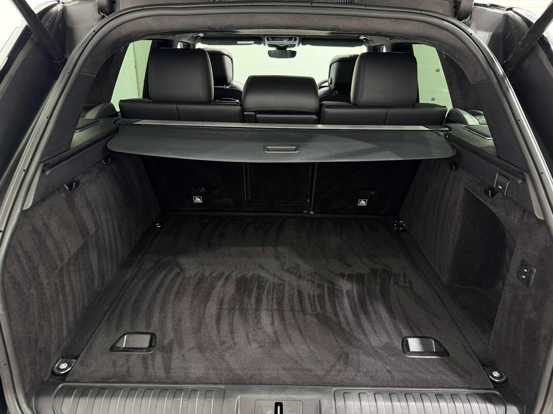 Land Rover Range Rover Sport view 27
