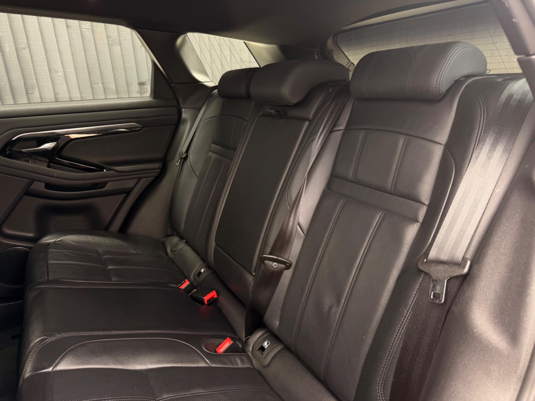 Land Rover Range Rover Evoque view 20