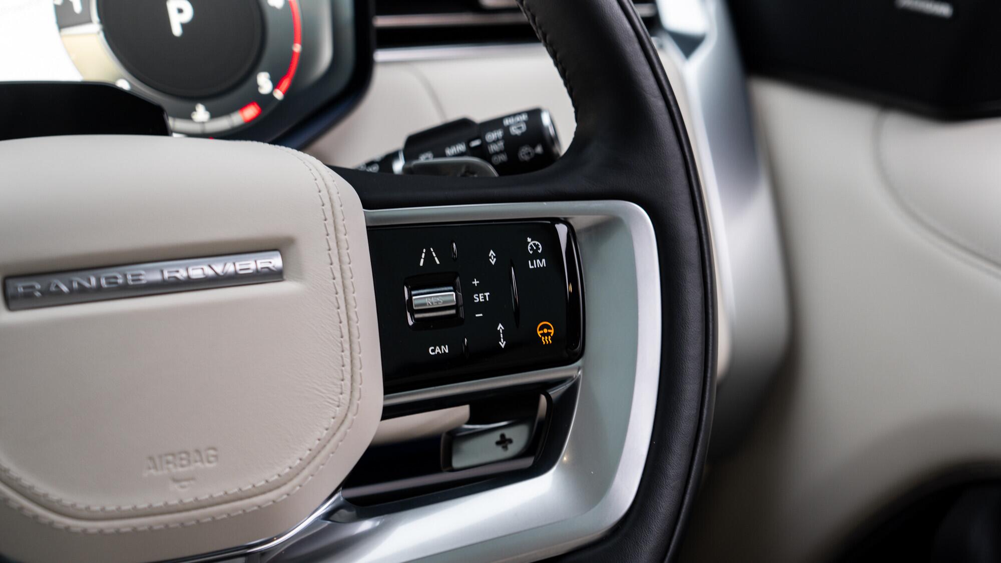Land Rover Range Rover view 23