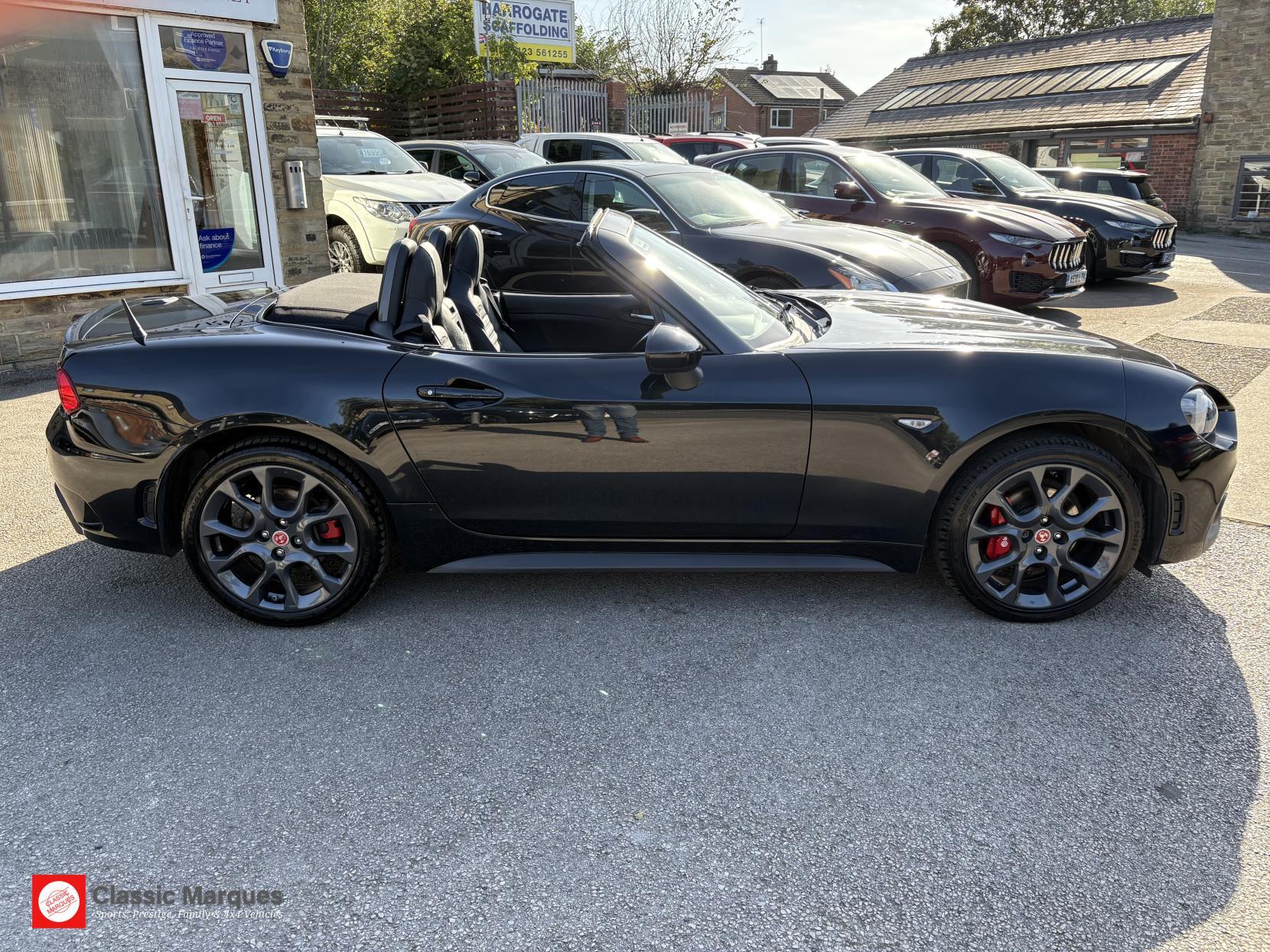 Abarth 124 Spider view 7
