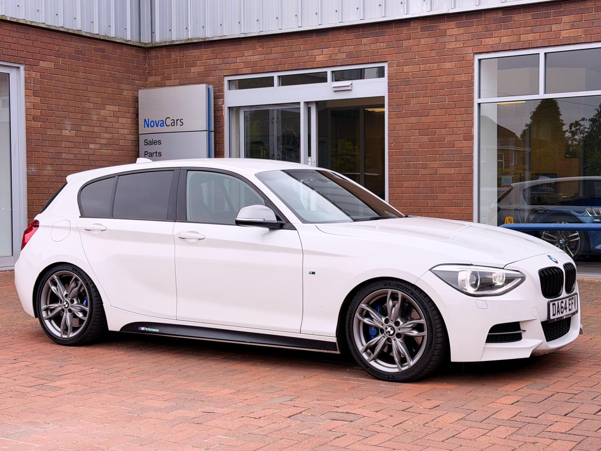 BMW 1 Series view 11