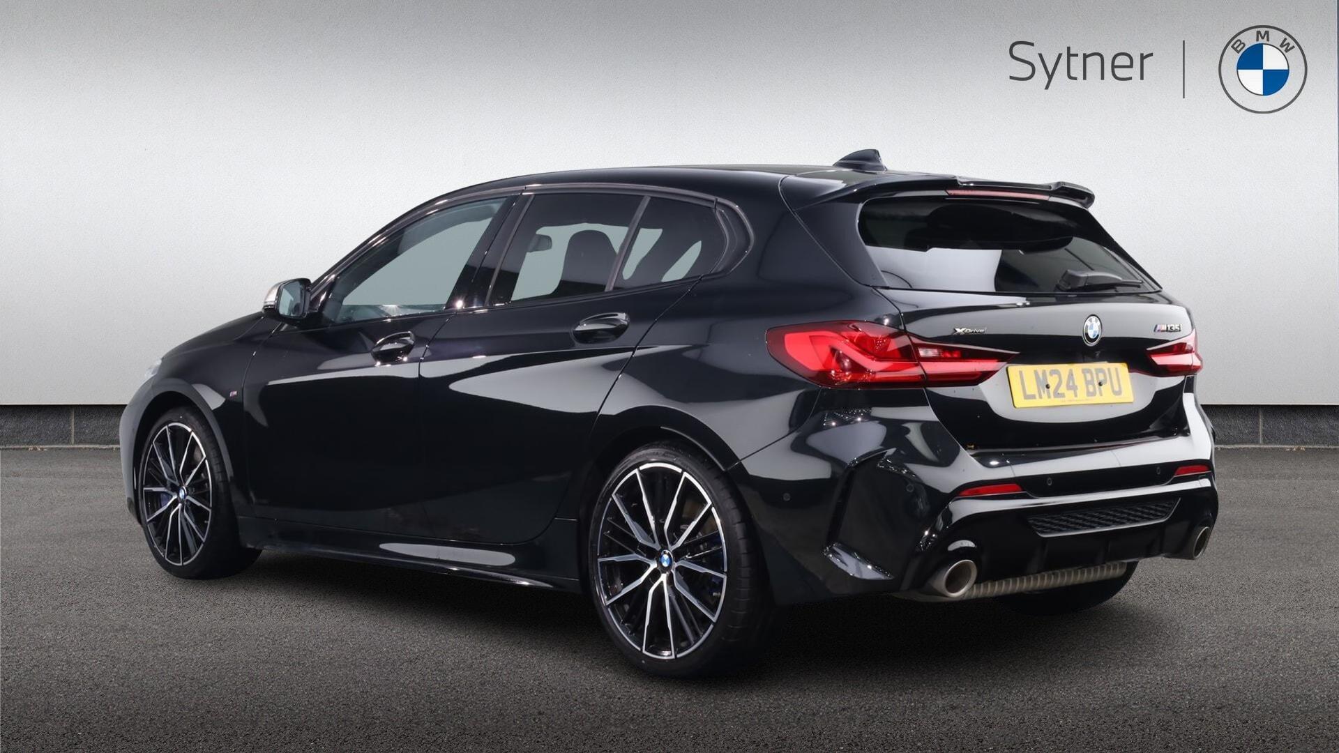 BMW 1 Series view 2