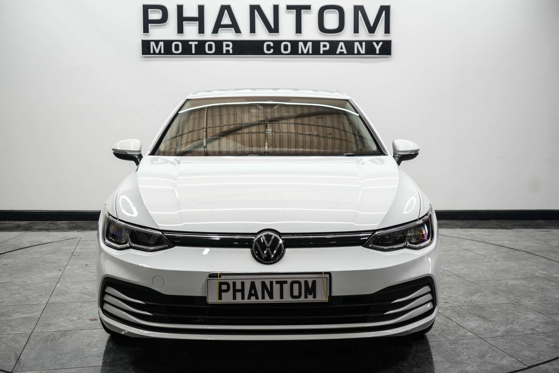 Volkswagen Golf view 2