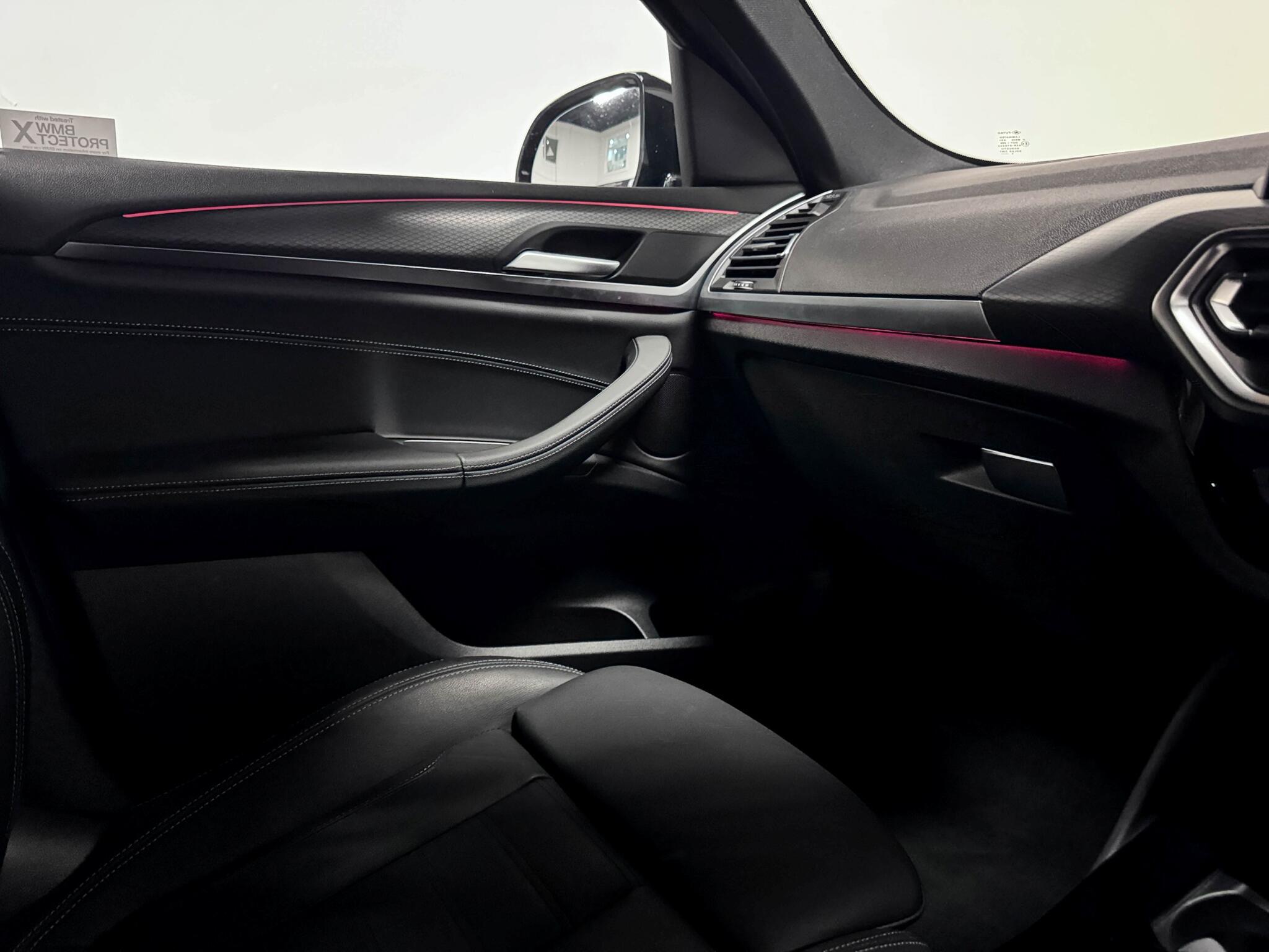 BMW X4 view 27