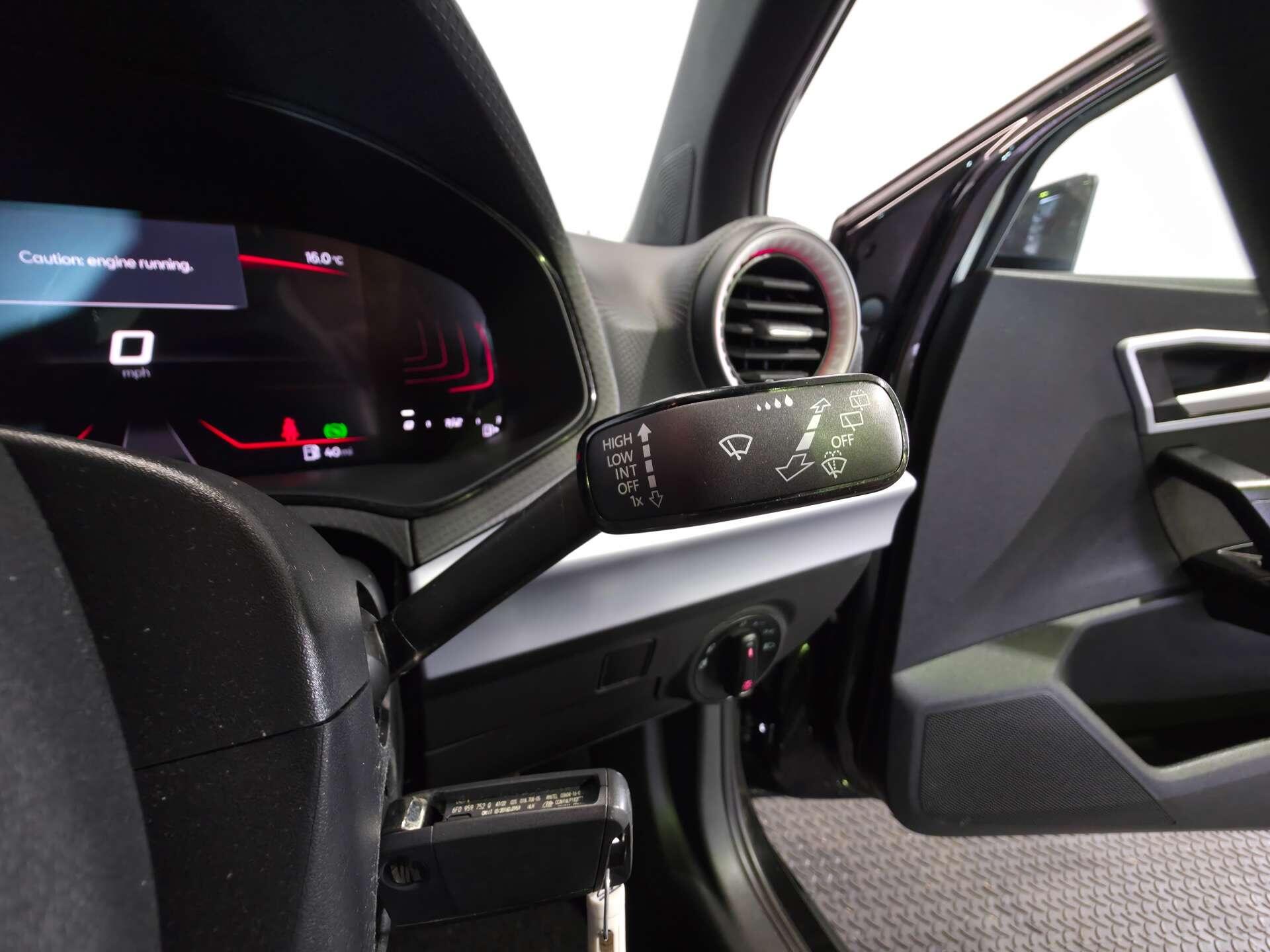 SEAT Arona view 28