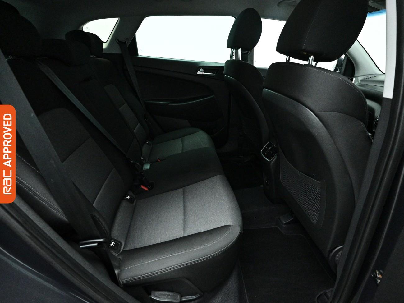 Hyundai Tucson view 13