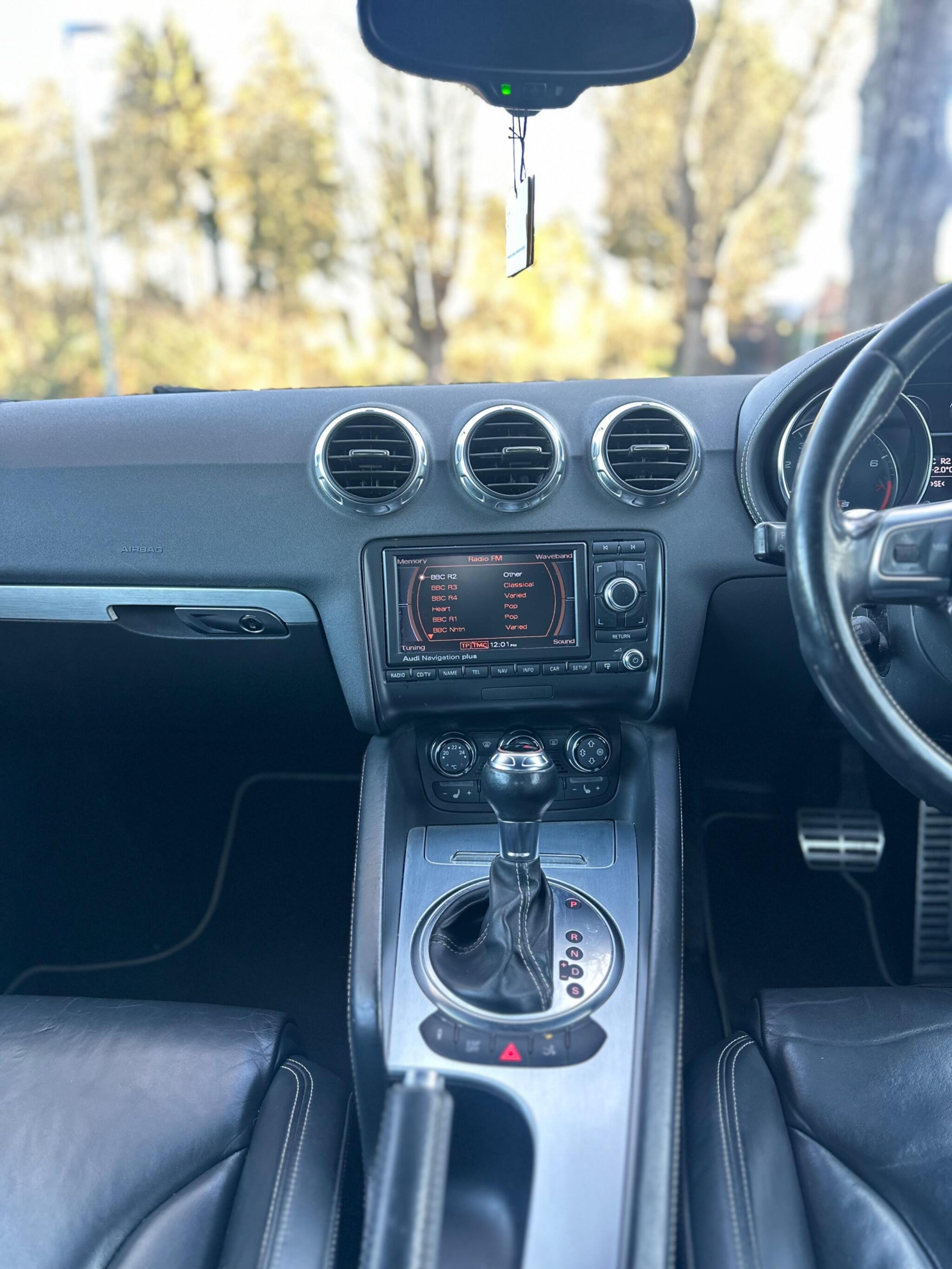 2008 Audi TTS image 24