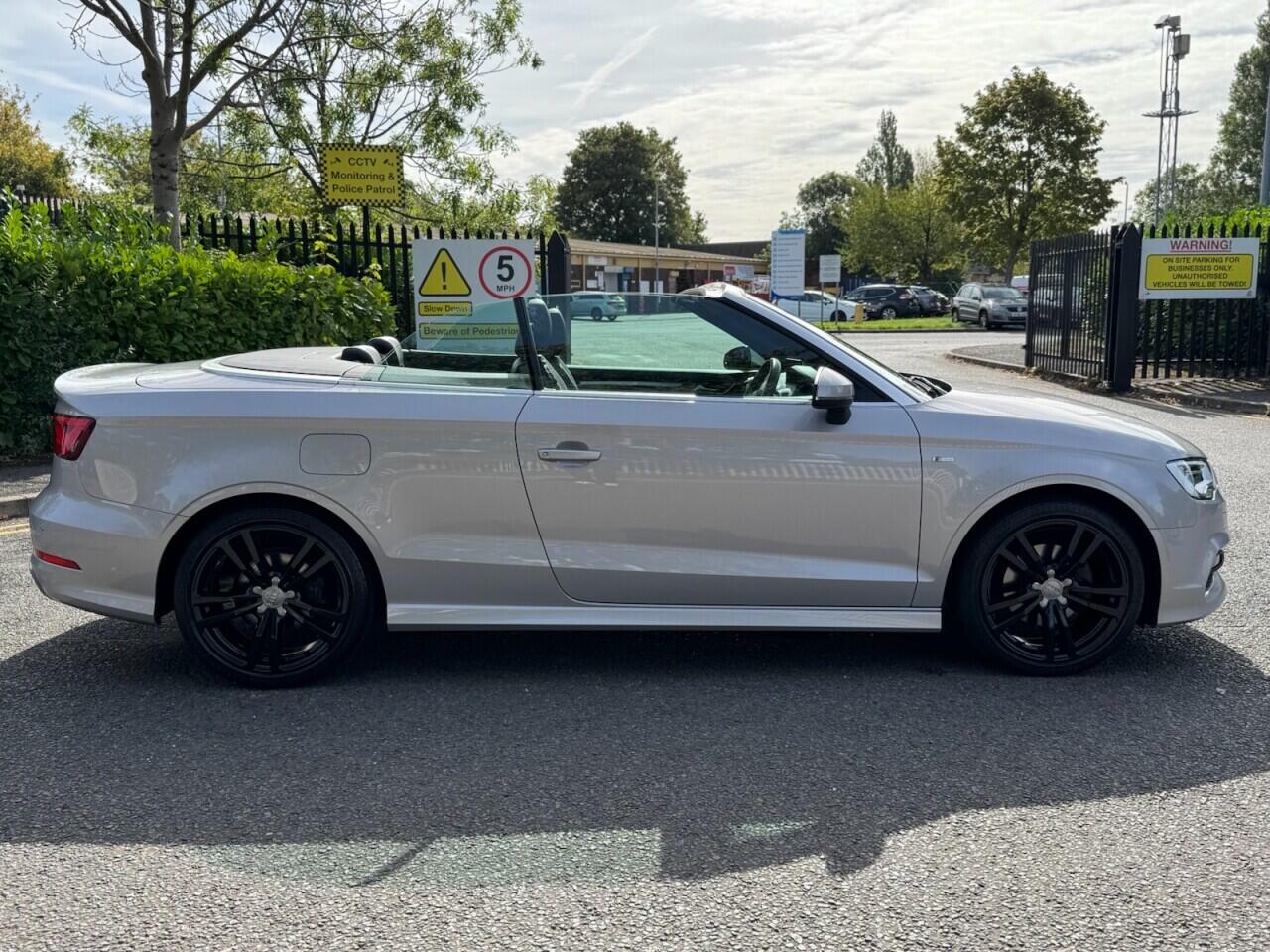Audi A3 view 4