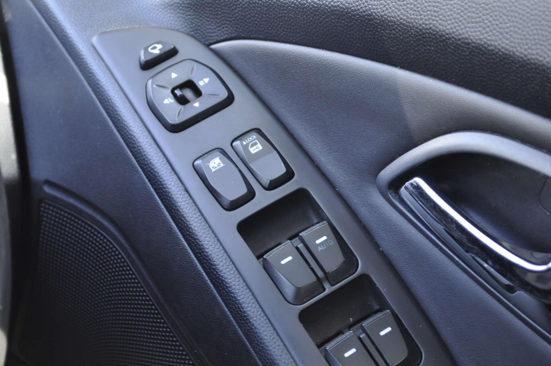 Hyundai Ix35 view 27