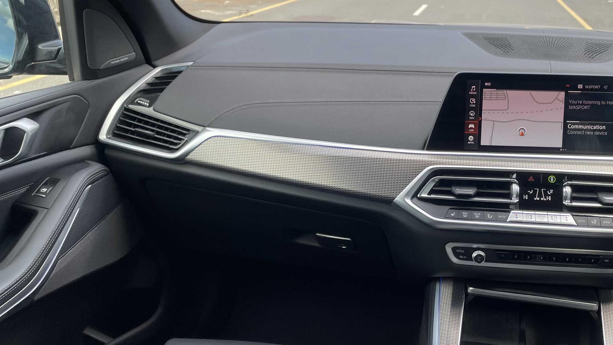 BMW X5 view 6