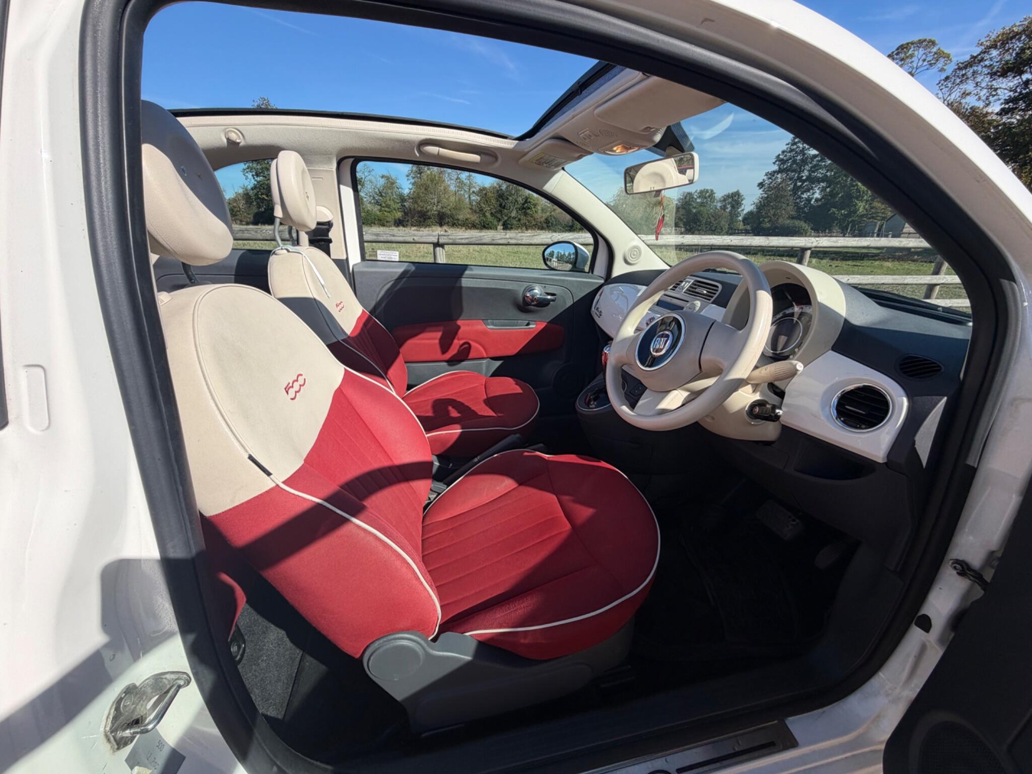 Fiat 500C view 2