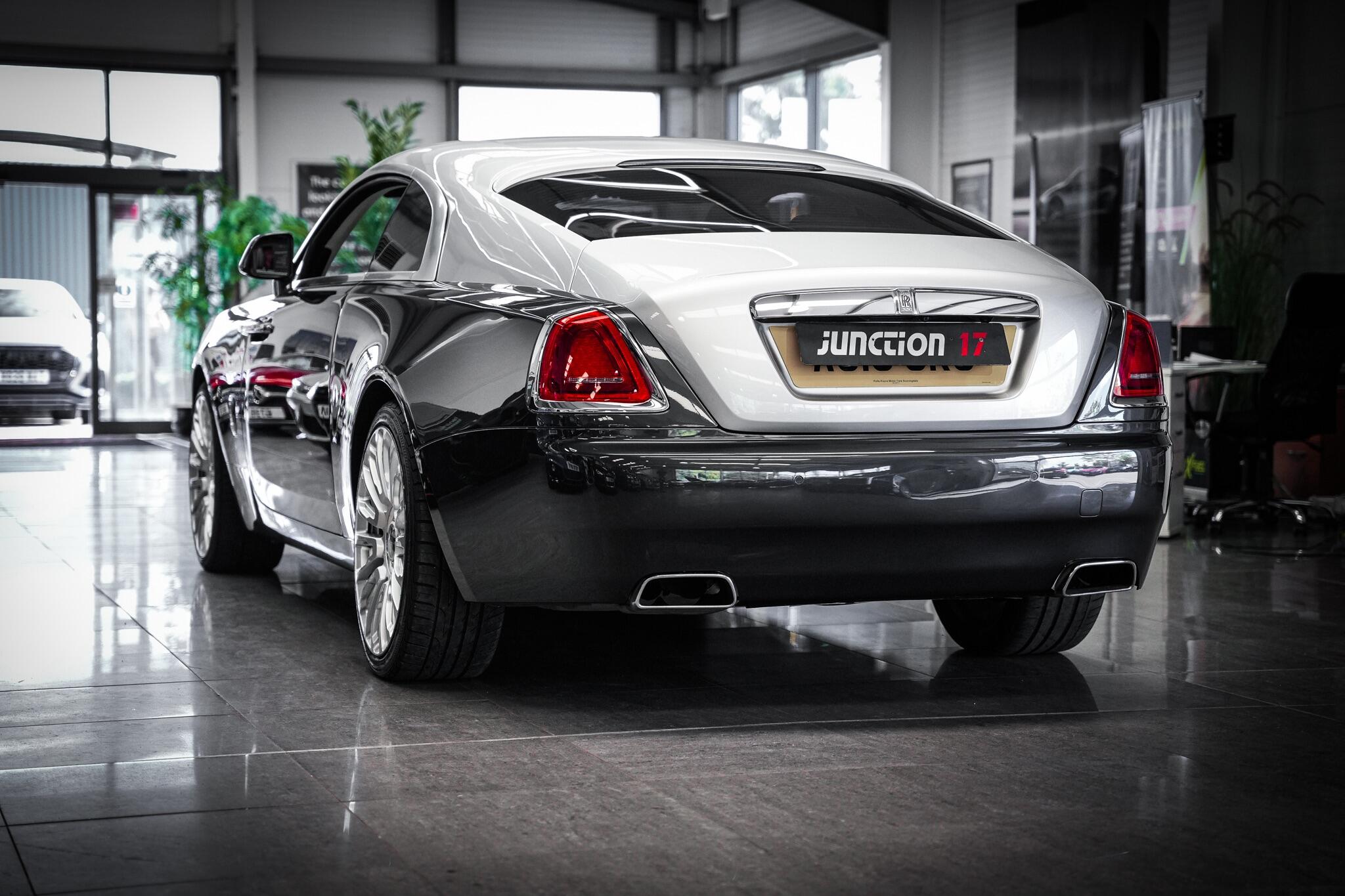 Rolls-Royce Wraith view 20