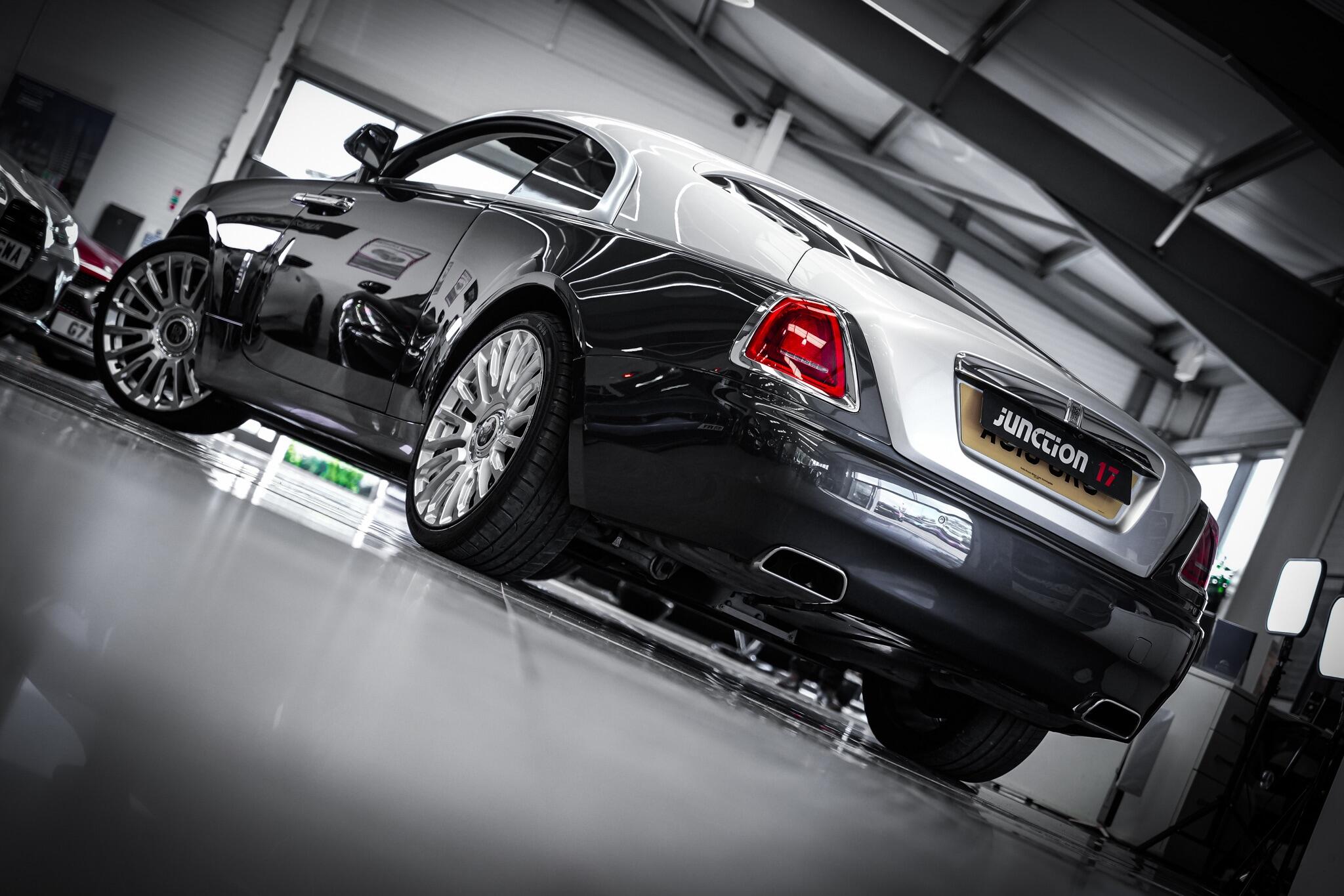 Rolls-Royce Wraith view 8