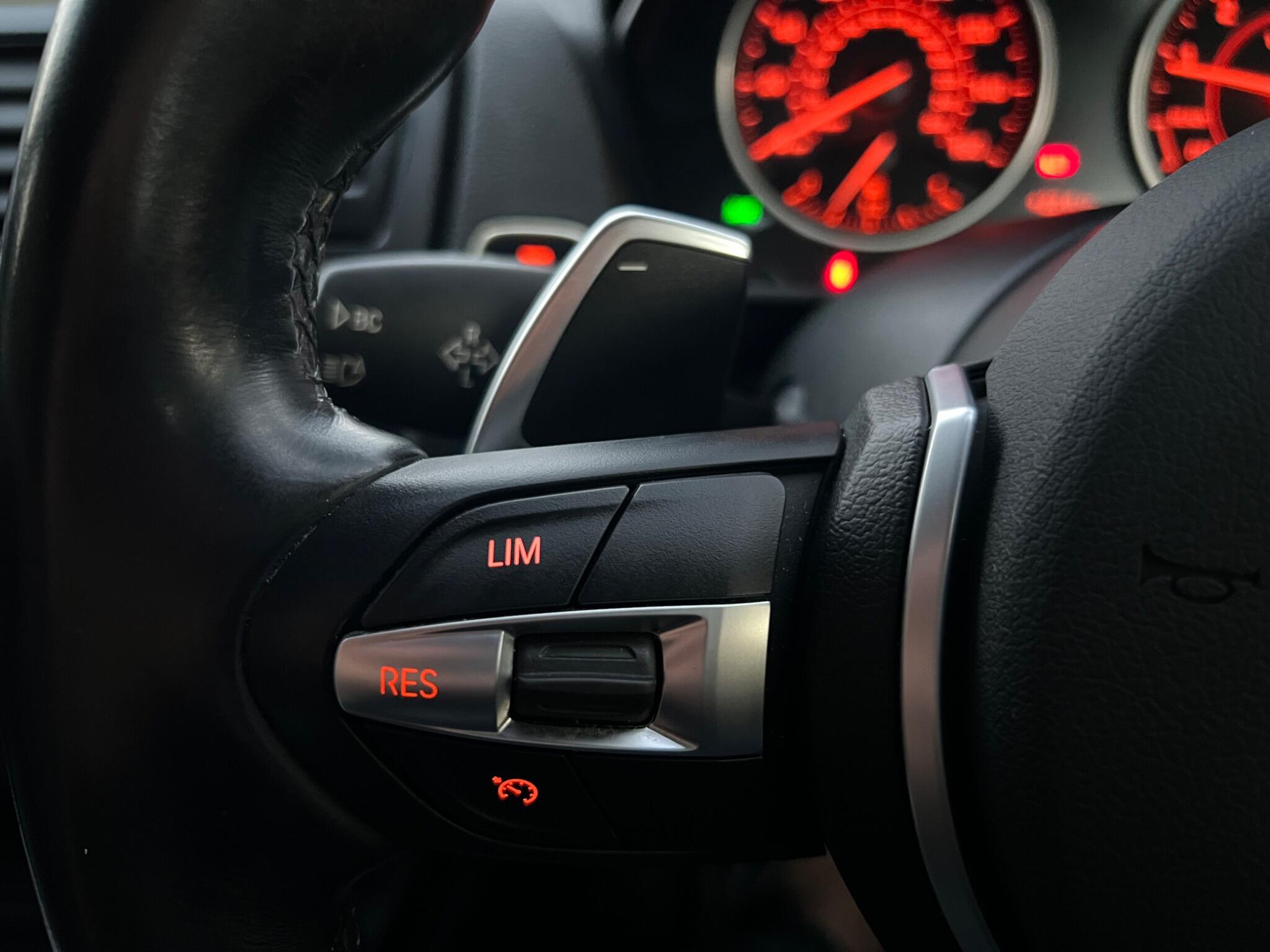 BMW 2 Series view 36