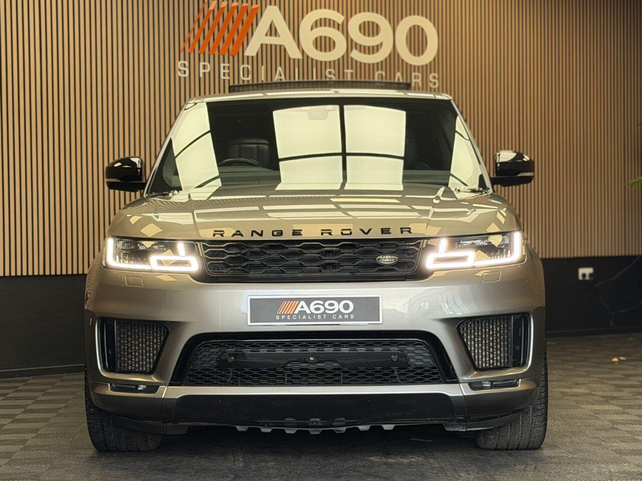 Land Rover Range Rover Sport view 2