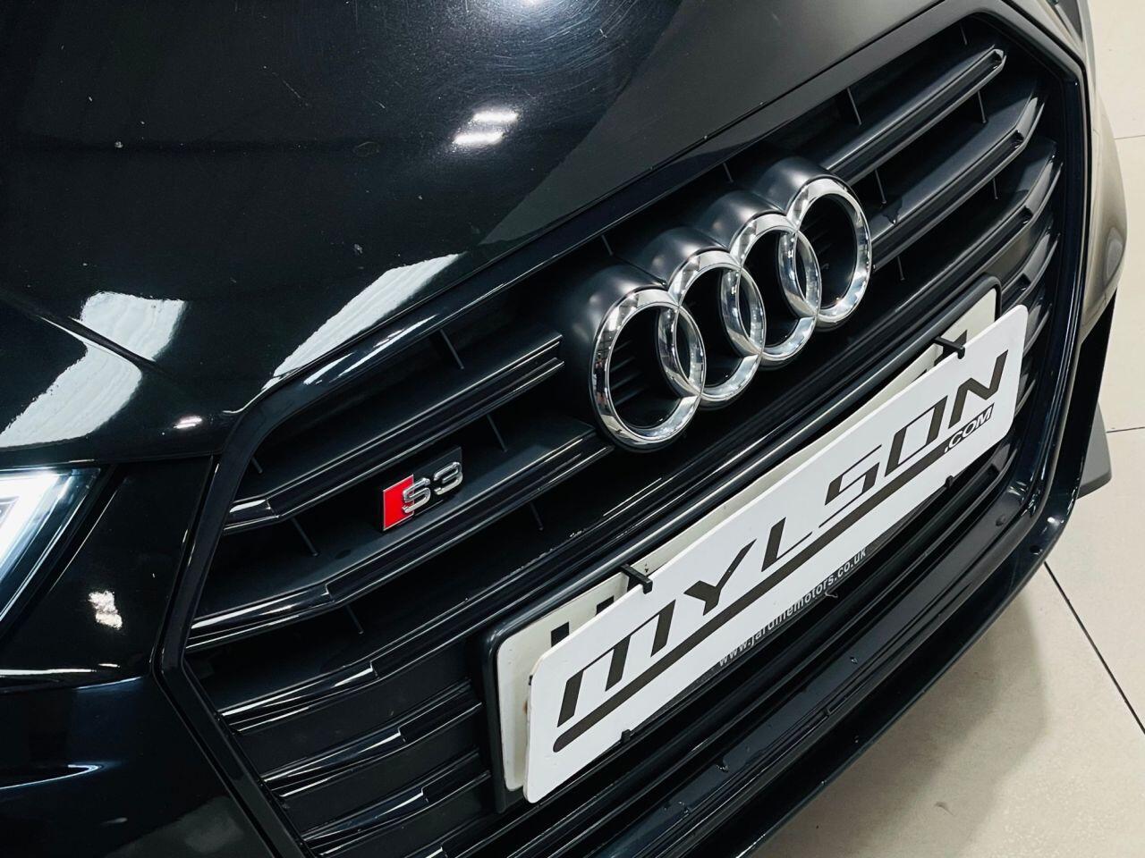 Audi S3 view 32