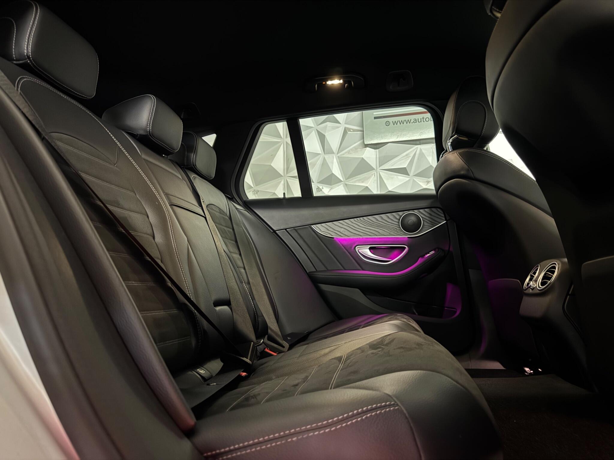 Mercedes-Benz C Class view 30