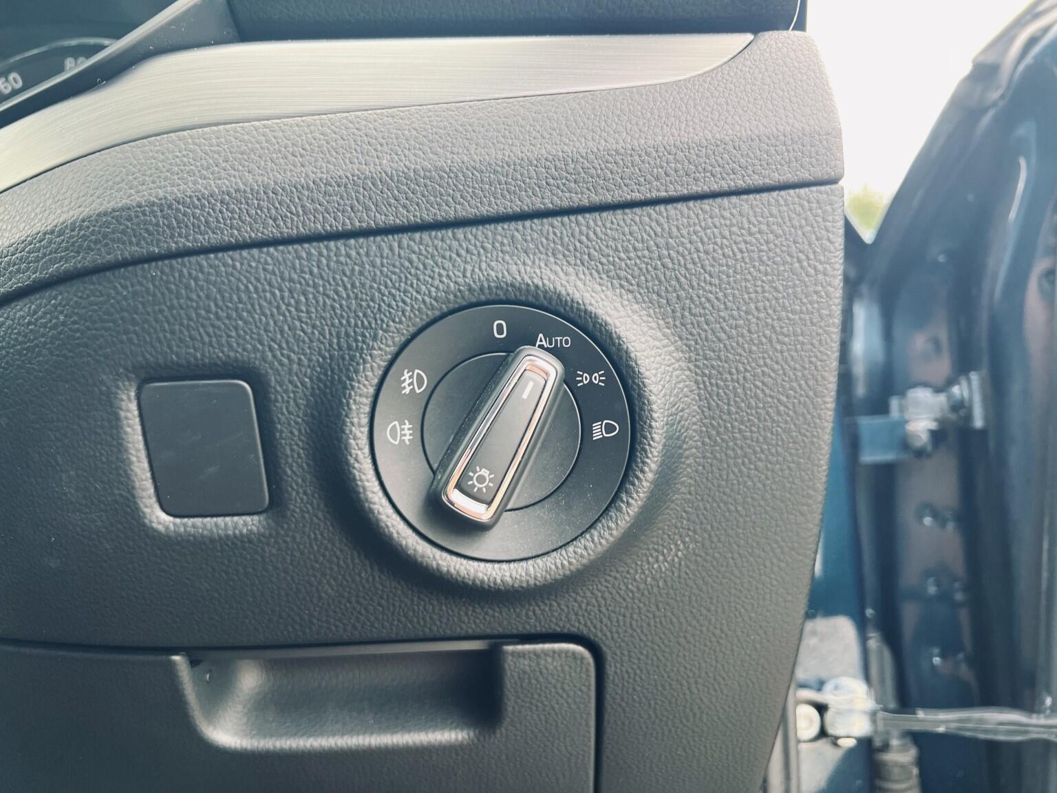 Skoda Superb view 27