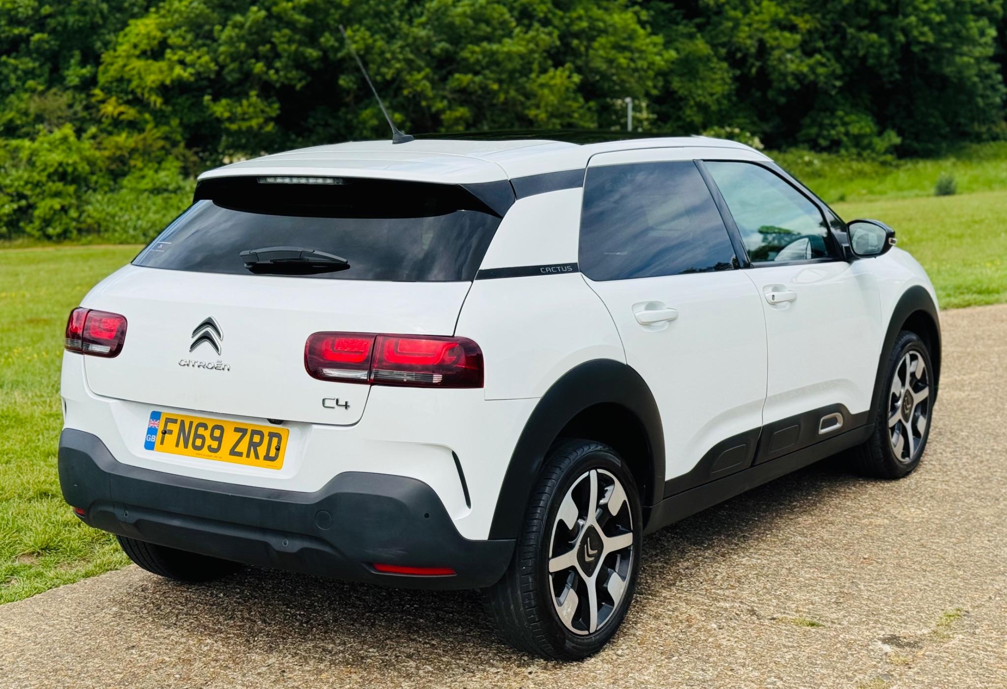 2019 Citroen C4 Cactus 1.2 PureTech Flair Euro 6 (s/s) 5dr • 90,000 miles image 11