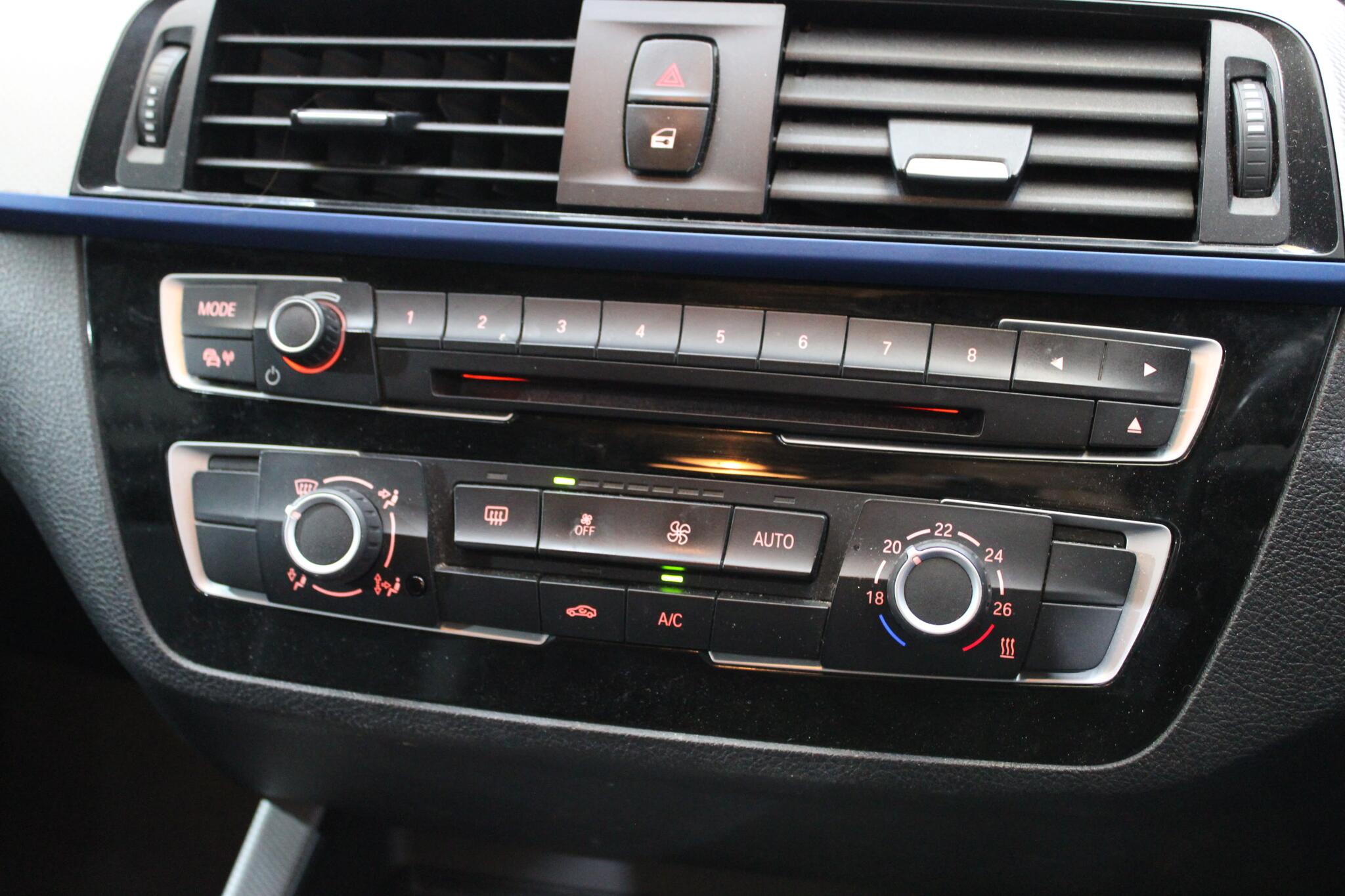 BMW 2 Series view 20