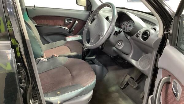 Hyundai Amica view 7