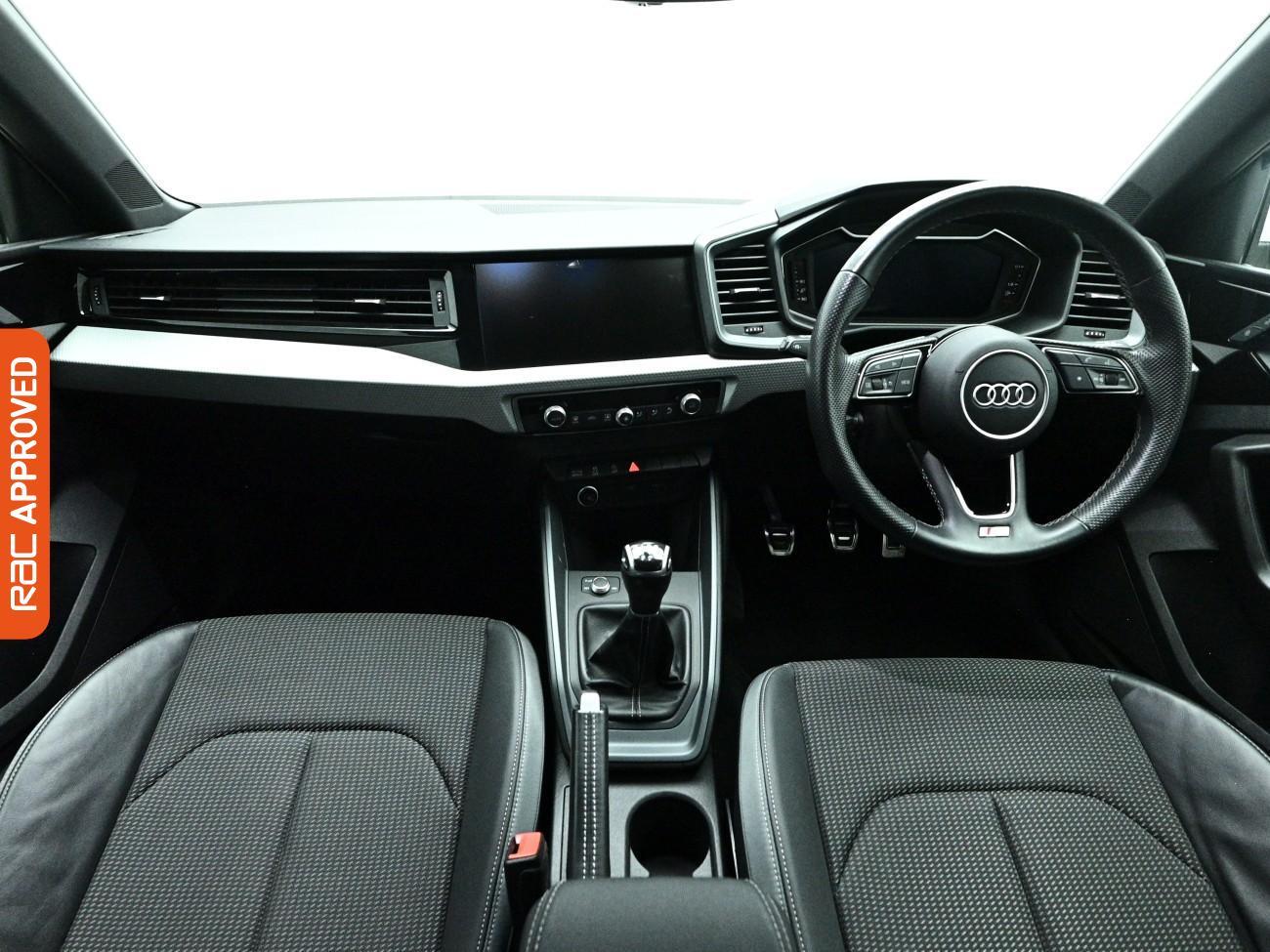 Audi A1 view 2