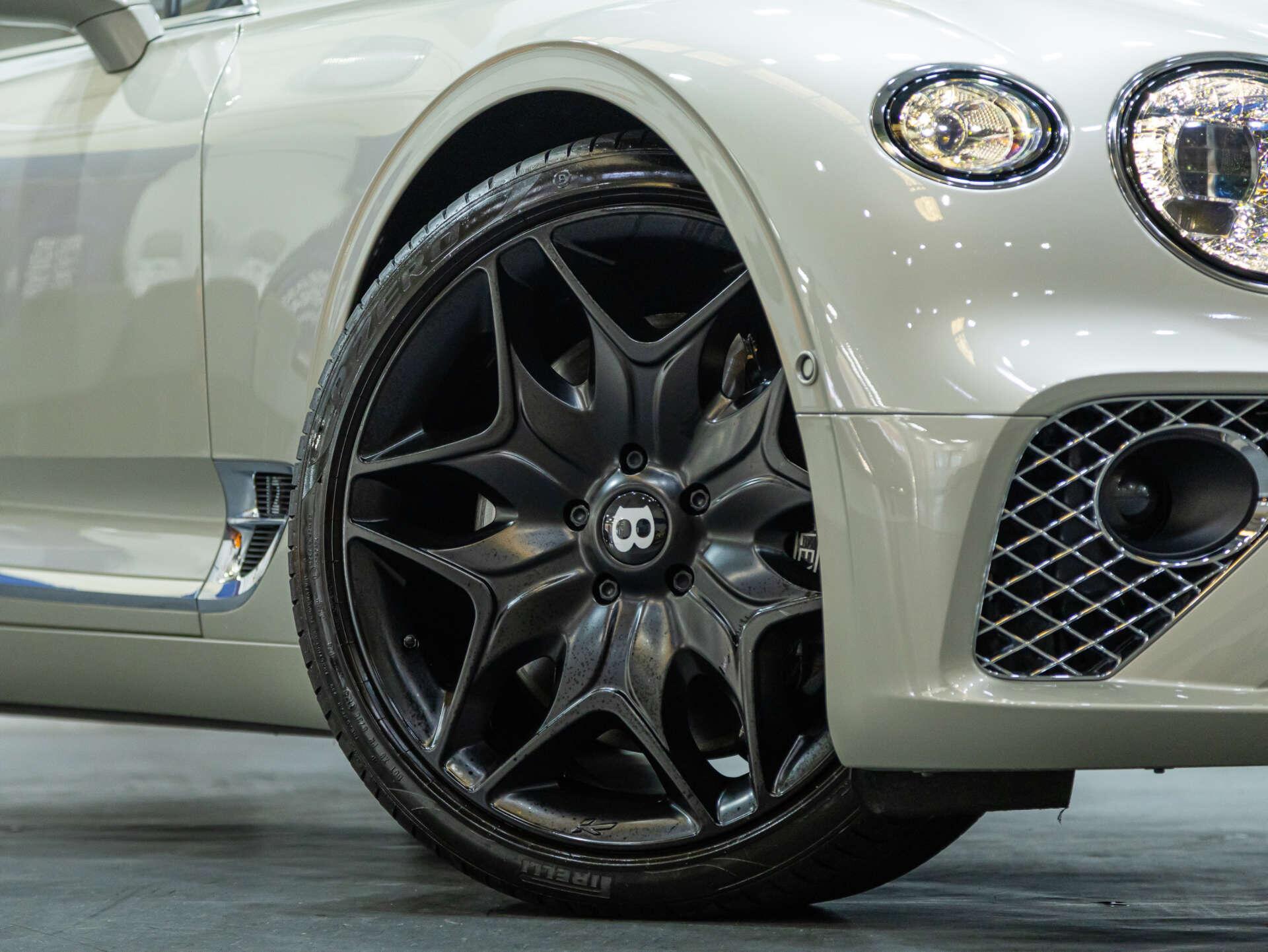 Bentley Continental view 77