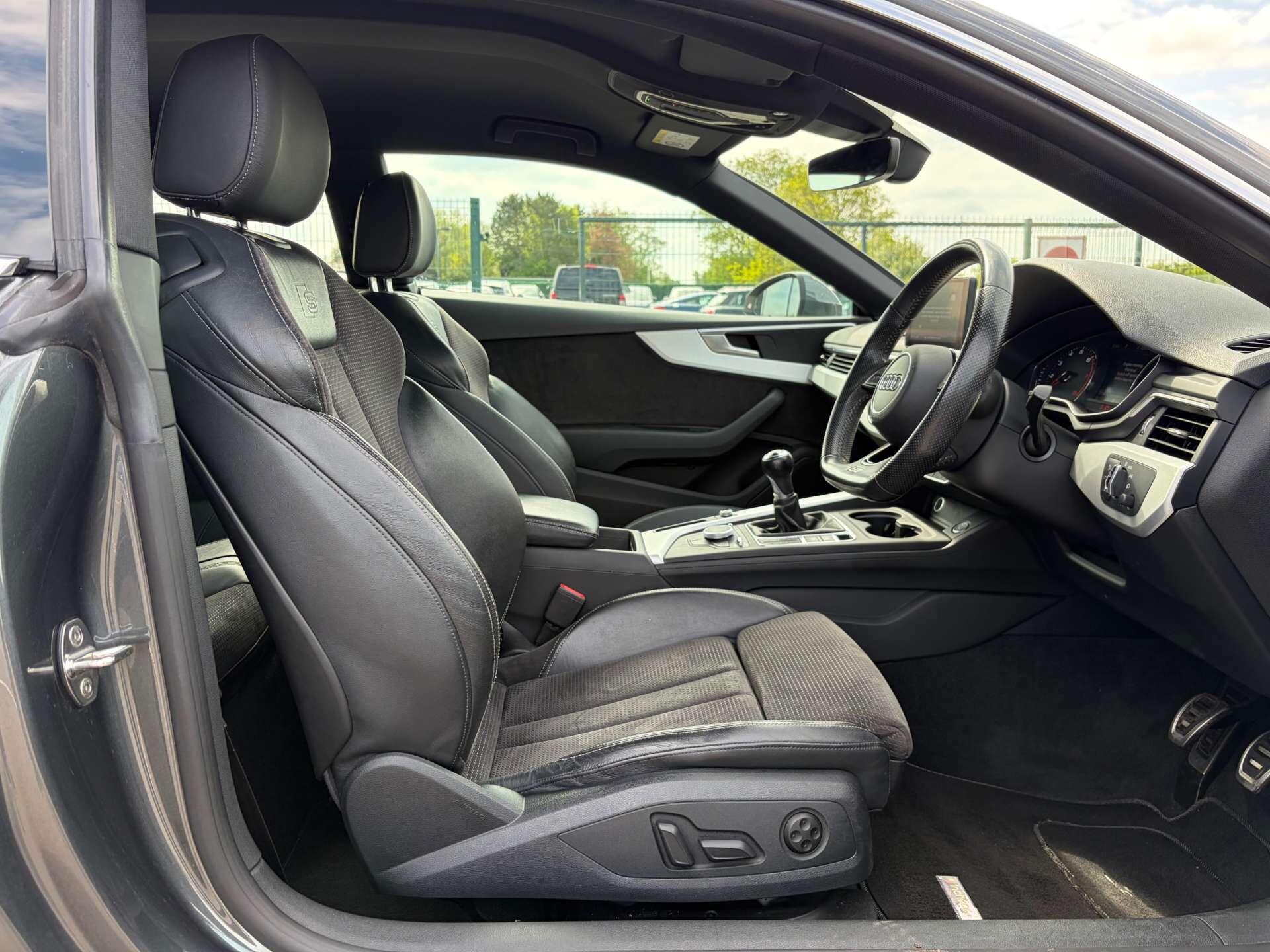 Audi A5 view 29