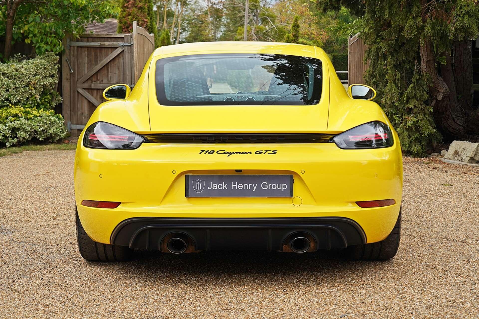Porsche Cayman view 6
