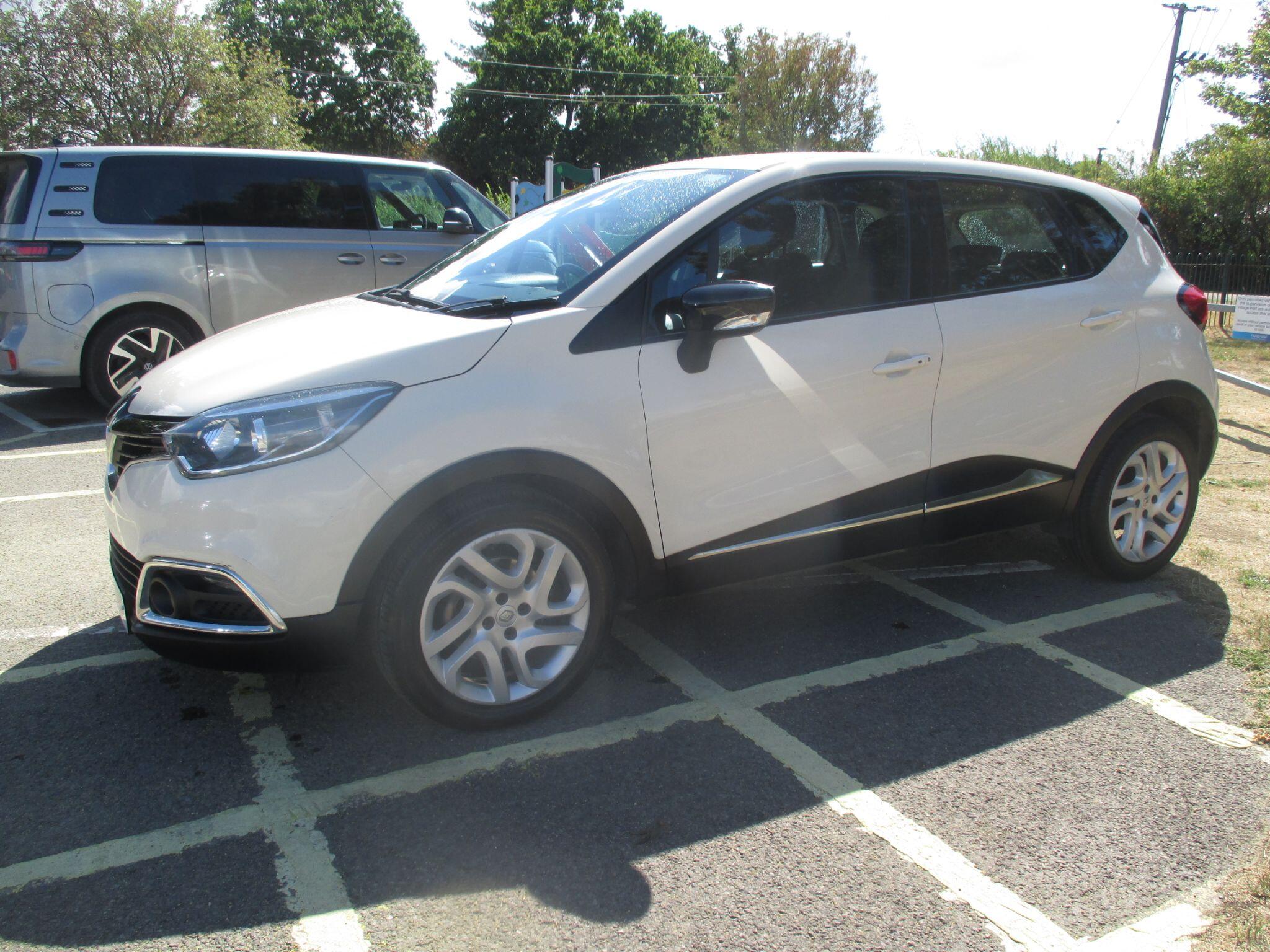 Renault Captur view 17