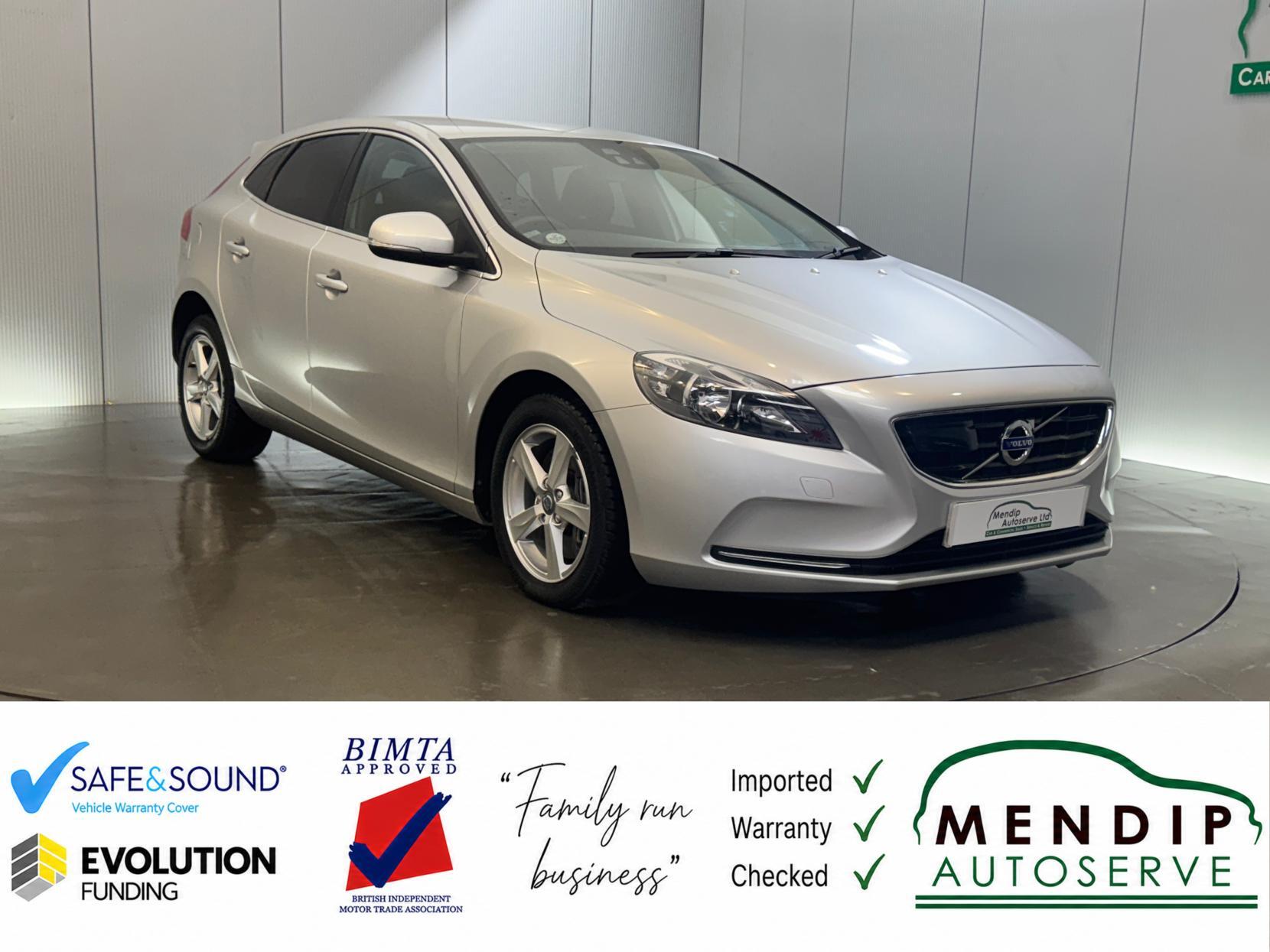 Volvo V40 view 40