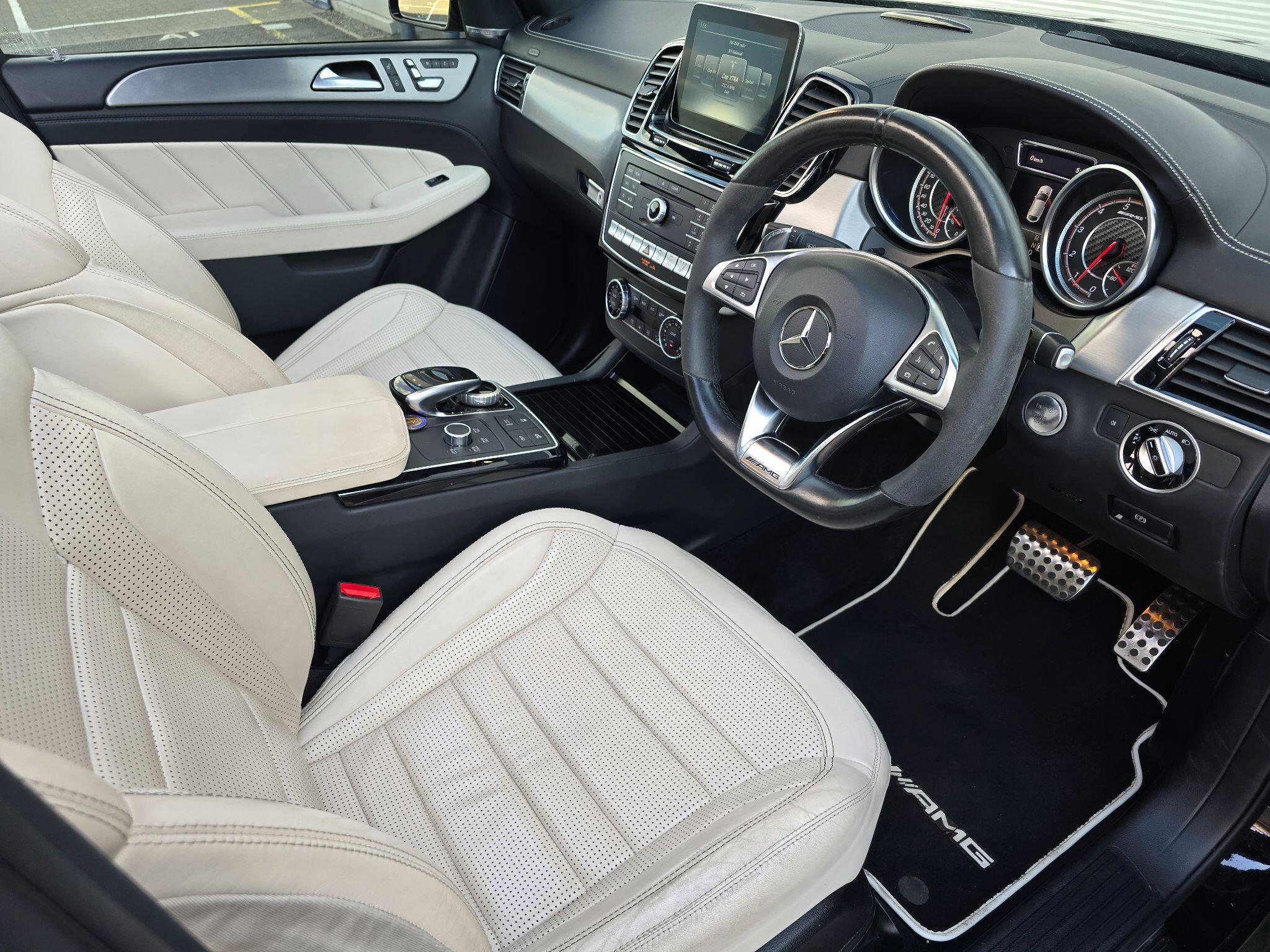 Mercedes-Benz Gle view 16