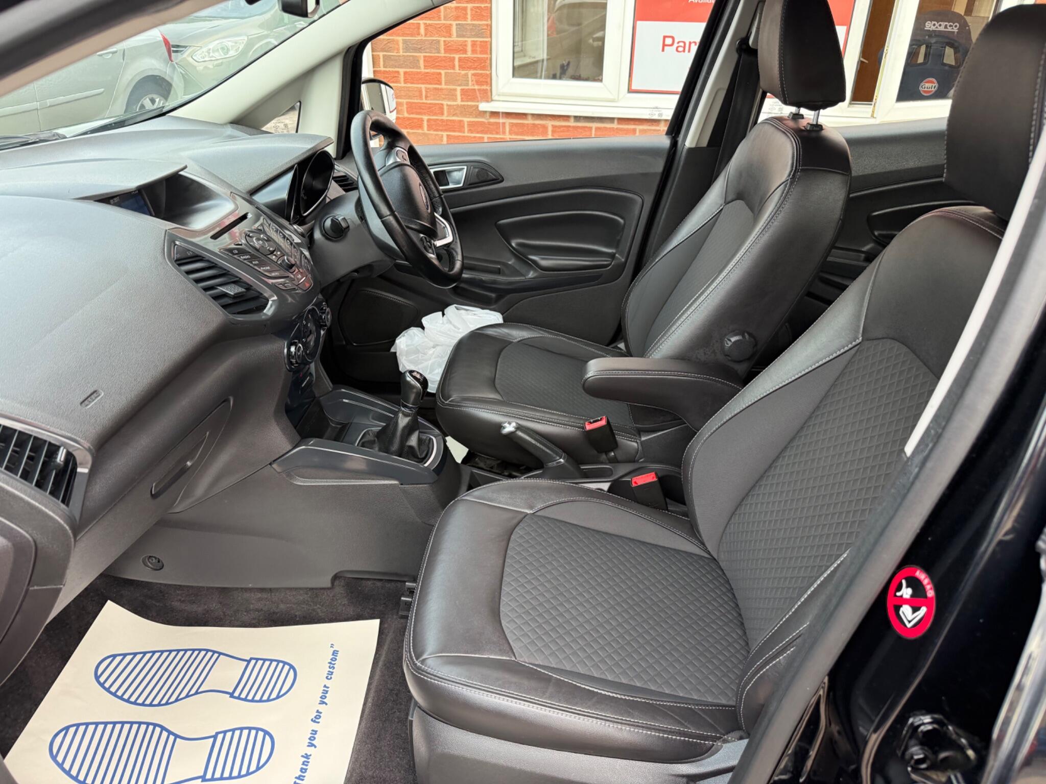 Ford Ecosport view 20