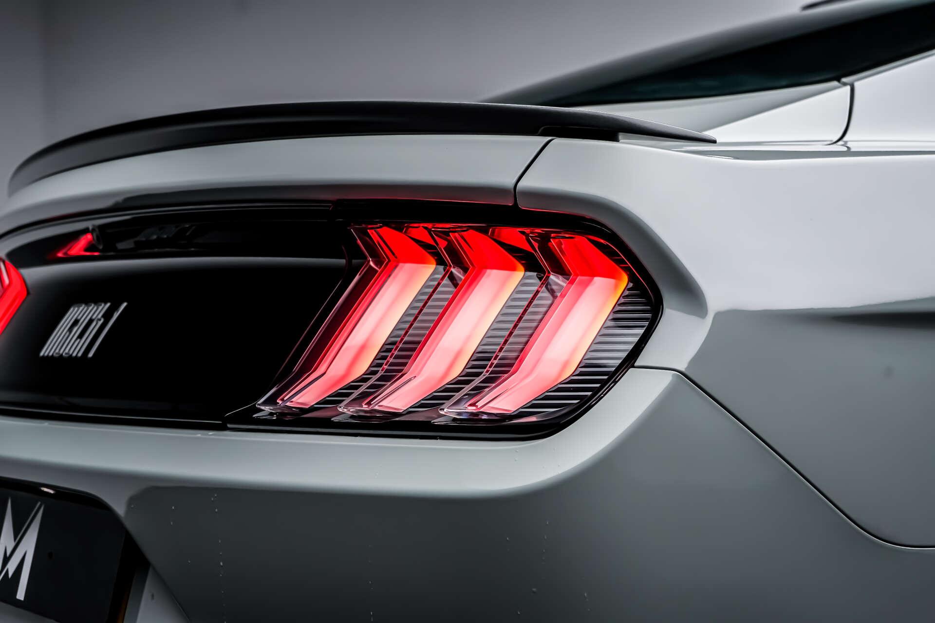 Ford Mustang view 17