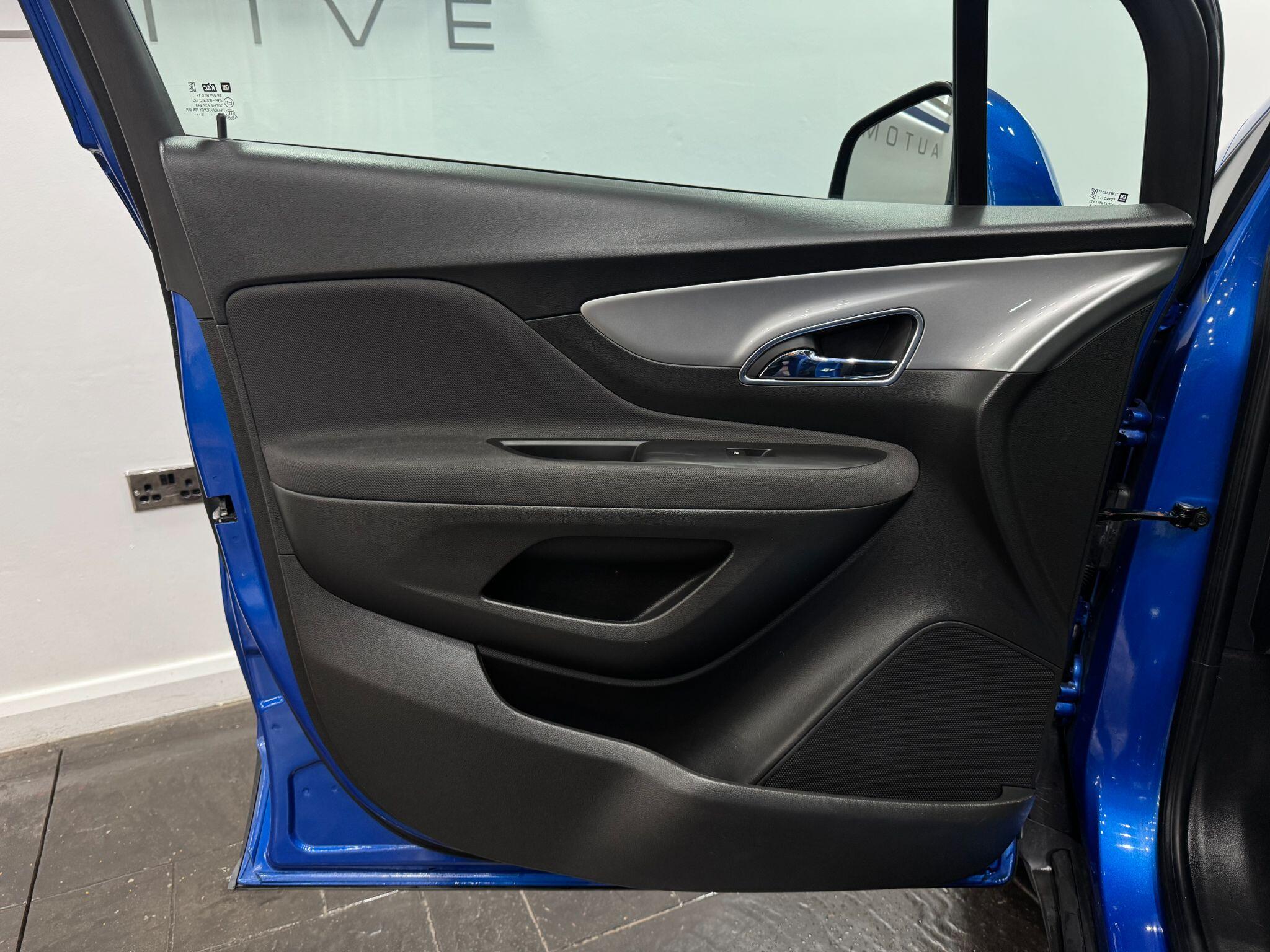 Vauxhall Mokka view 43