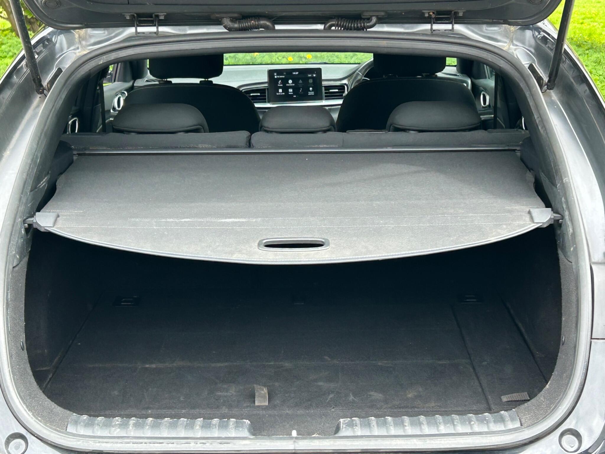 Kia Proceed view 51
